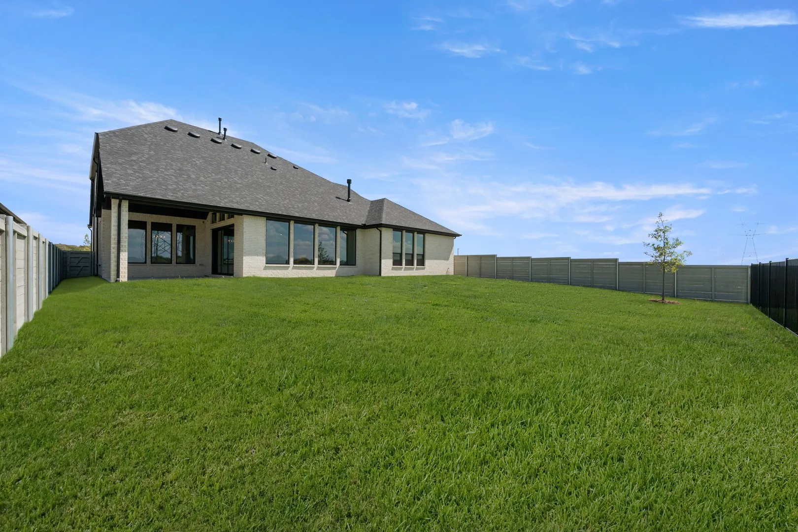 LMF7-0032-Y BROOKDALE II - A- Back-4