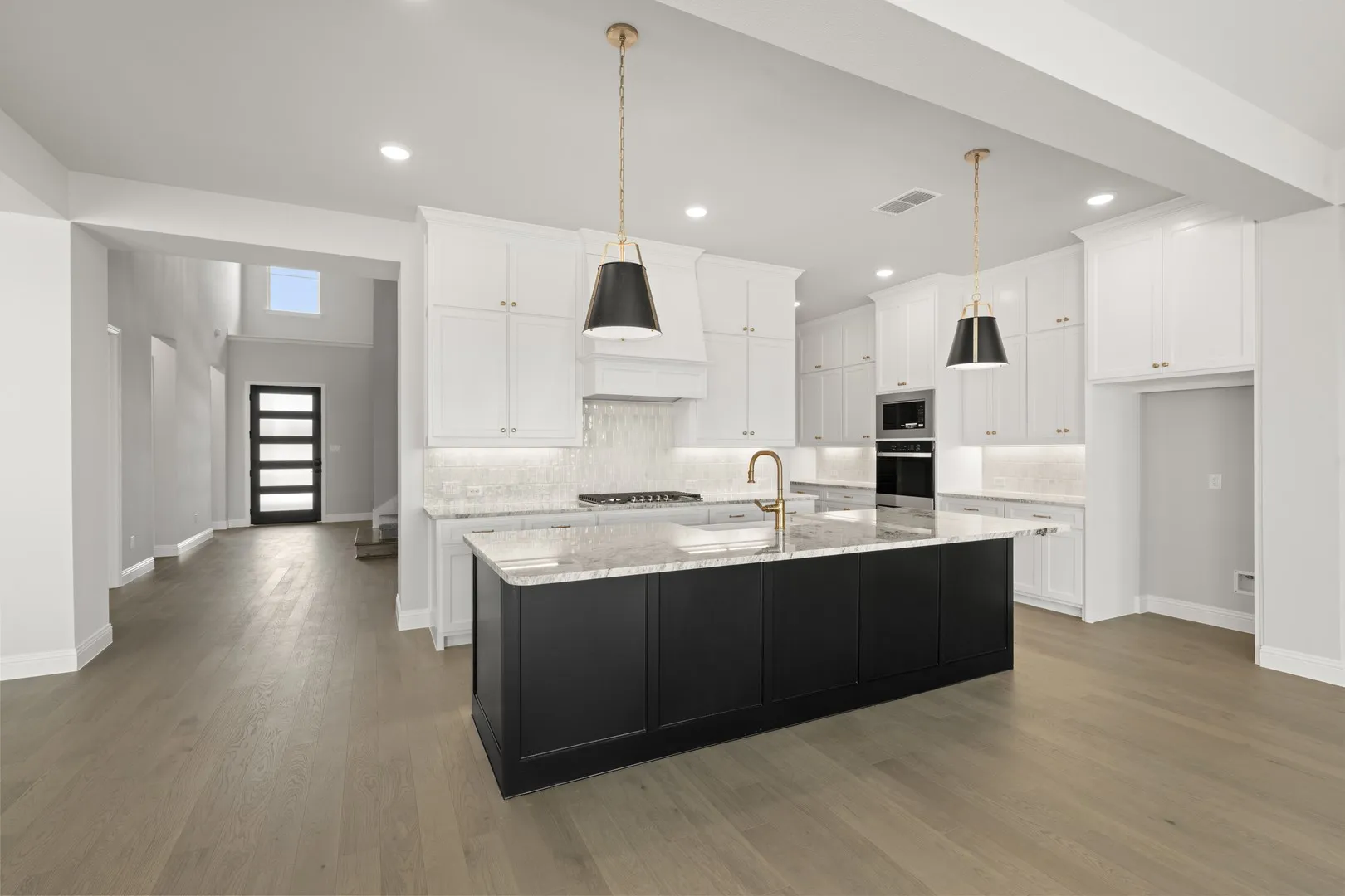 LMF7-0032-Y BROOKDALE II - A- Kitchen-1