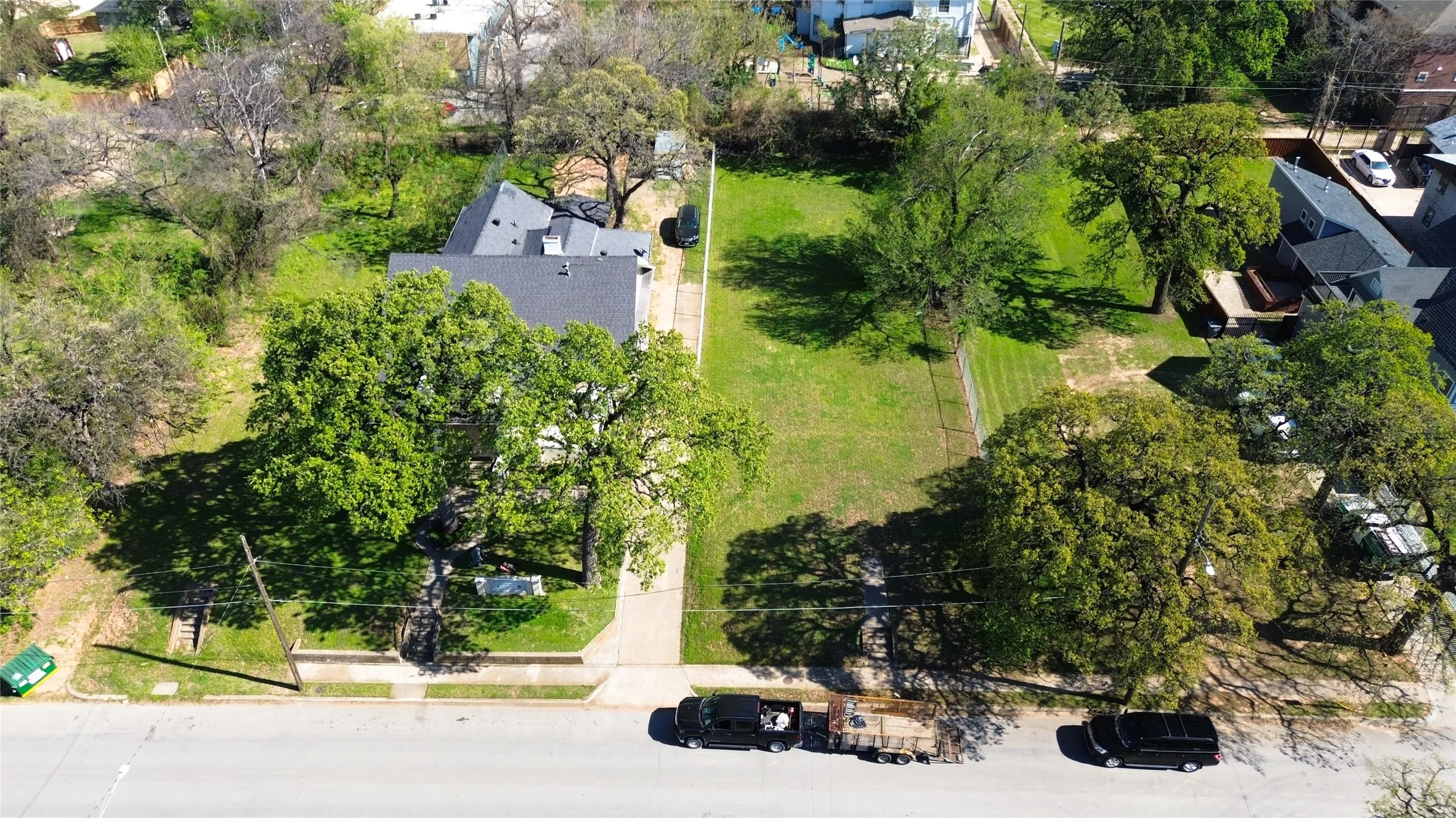 Improved Land For Sale in Dallas County , 1830 Park Row Avenue, Dallas, Texas 75215, 0, 0, Garage spaces, 0 Sqft, built in 1930, Price $299,000, mls#21216042, Real Estate Agent in Dallas, Homes For Sale in Dallas county, Homes For Sale in Dallas, Realtor in Dallas Texas, Real Estate Brokerage Independent Realty Texas, Luminita Cordes Realtor