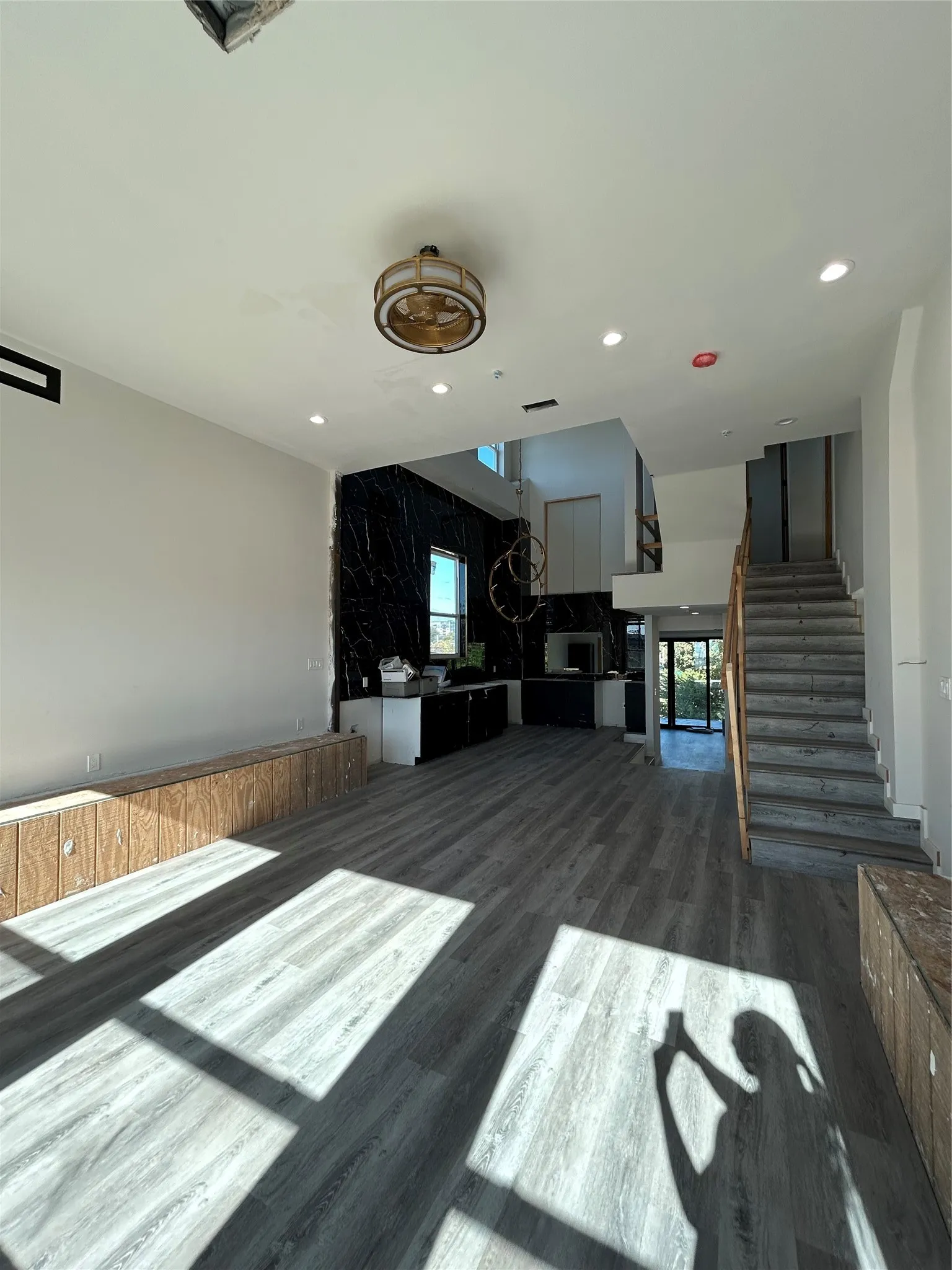 Single Family Residence For Sale in Dallas County , 1401 Seegar Street, Dallas, Texas 75215, 5 Bedroom, 6 Bathroom, 2 Garage spaces, 4,293 Sqft, built in 2025, mls#21216039, Real Estate Agent in Dallas, Homes For Sale in Dallas county, Homes For Sale in Dallas, Realtor in Dallas Texas, Real Estate Brokerage Independent Realty Texas, Luminita Cordes Realtor