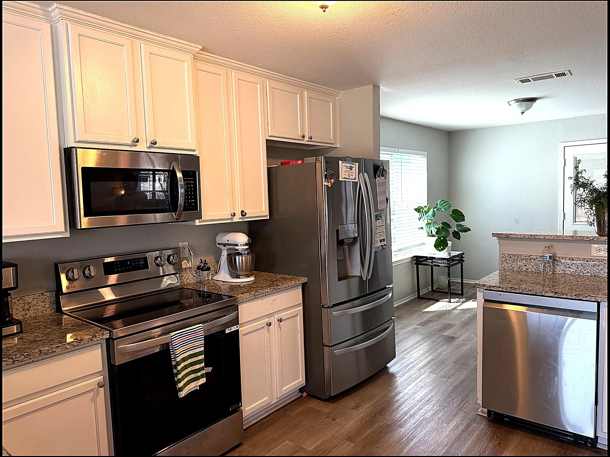 Single Family Residence For Sale in Rockwall County , 612 Tripp Trail, Royse City, Texas 75189, 4 Bedroom, 3 Bathroom, 2 Garage spaces, 2,835 Sqft, built in 2004, Preowned, Price $340,000, mls#21215837, Real Estate Agent in Royse City, Homes For Sale in Rockwall county, Homes For Sale in Royse City, Realtor in Royse City Texas, Real Estate Brokerage Independent Realty Texas, Luminita Cordes Realtor
