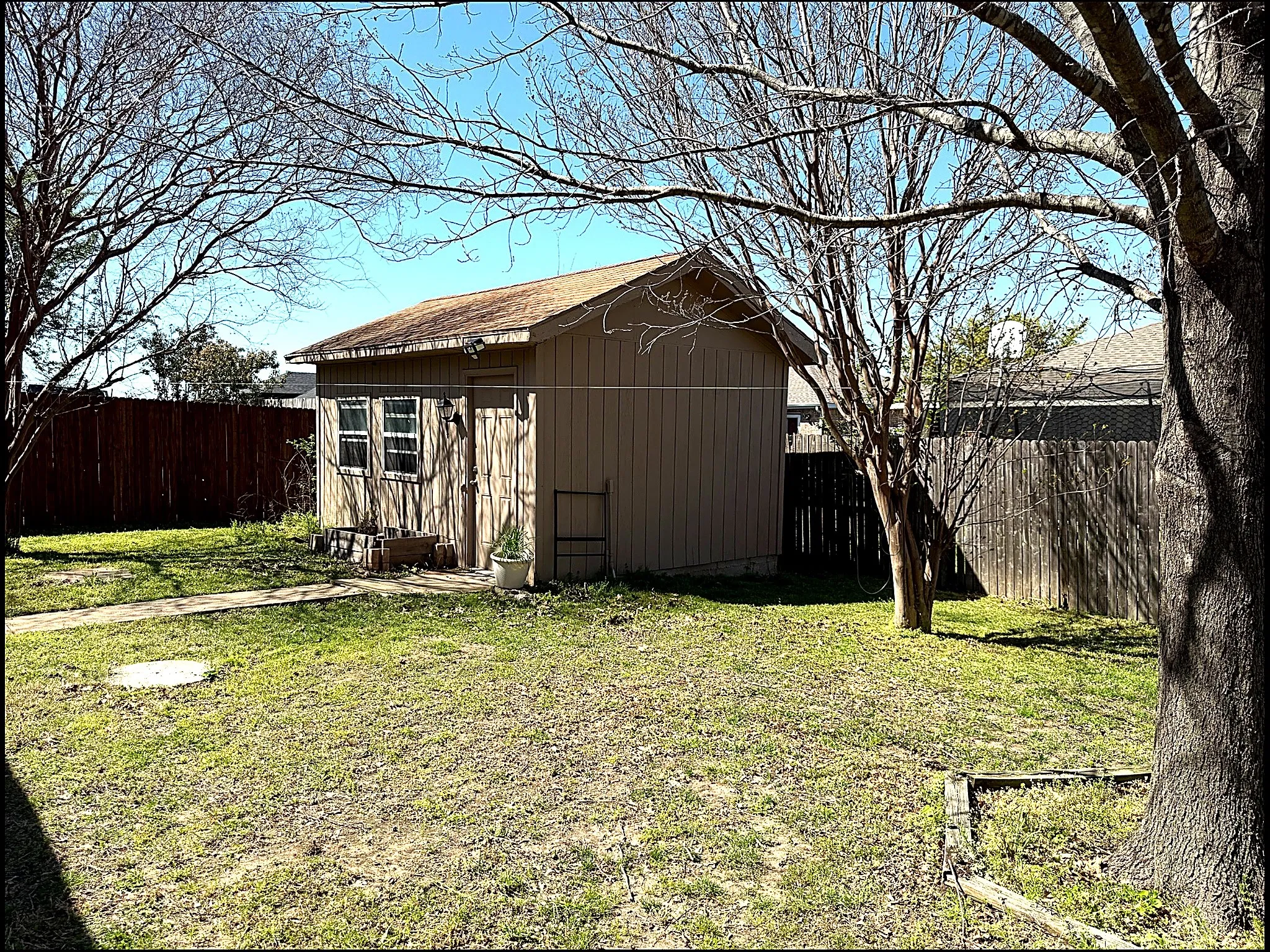 Single Family Residence For Sale in Rockwall County , 612 Tripp Trail, Royse City, Texas 75189, 4 Bedroom, 3 Bathroom, 2 Garage spaces, 2,835 Sqft, built in 2004, Preowned, Price $340,000, mls#21215837, Real Estate Agent in Royse City, Homes For Sale in Rockwall county, Homes For Sale in Royse City, Realtor in Royse City Texas, Real Estate Brokerage Independent Realty Texas, Luminita Cordes Realtor