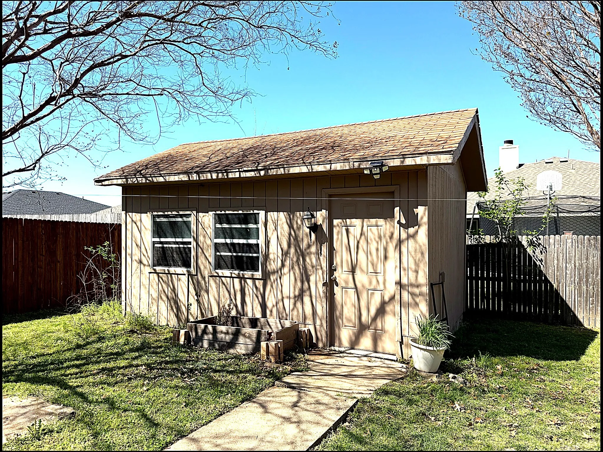 Single Family Residence For Sale in Rockwall County , 612 Tripp Trail, Royse City, Texas 75189, 4 Bedroom, 3 Bathroom, 2 Garage spaces, 2,835 Sqft, built in 2004, Preowned, Price $340,000, mls#21215837, Real Estate Agent in Royse City, Homes For Sale in Rockwall county, Homes For Sale in Royse City, Realtor in Royse City Texas, Real Estate Brokerage Independent Realty Texas, Luminita Cordes Realtor