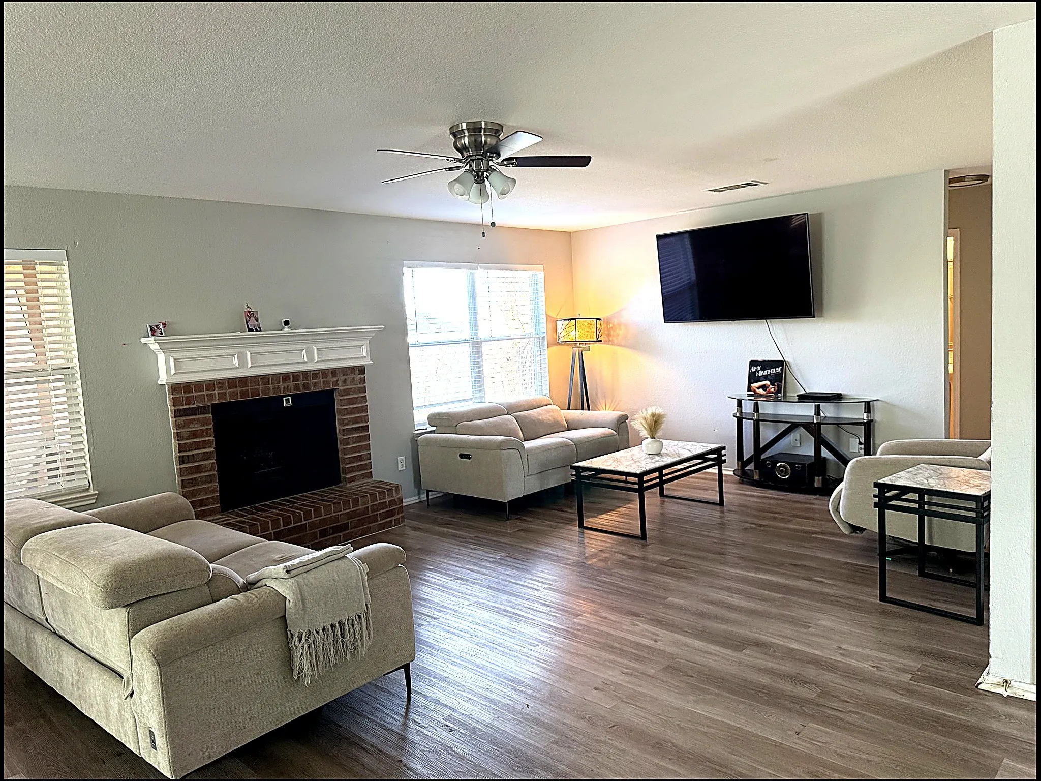 Single Family Residence For Sale in Rockwall County , 612 Tripp Trail, Royse City, Texas 75189, 4 Bedroom, 3 Bathroom, 2 Garage spaces, 2,835 Sqft, built in 2004, Preowned, Price $340,000, mls#21215837, Real Estate Agent in Royse City, Homes For Sale in Rockwall county, Homes For Sale in Royse City, Realtor in Royse City Texas, Real Estate Brokerage Independent Realty Texas, Luminita Cordes Realtor