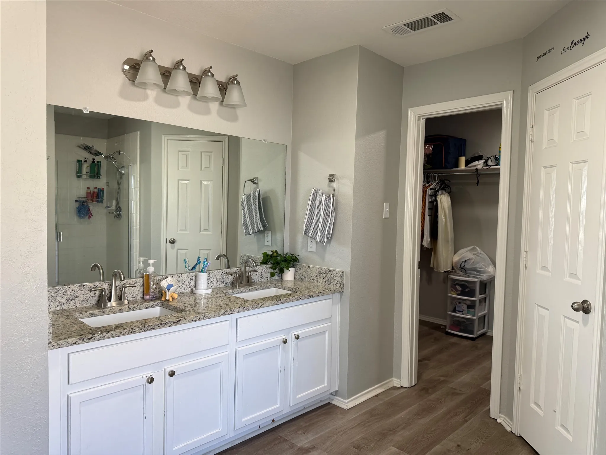 Single Family Residence For Sale in Rockwall County , 612 Tripp Trail, Royse City, Texas 75189, 4 Bedroom, 3 Bathroom, 2 Garage spaces, 2,835 Sqft, built in 2004, Preowned, Price $340,000, mls#21215837, Real Estate Agent in Royse City, Homes For Sale in Rockwall county, Homes For Sale in Royse City, Realtor in Royse City Texas, Real Estate Brokerage Independent Realty Texas, Luminita Cordes Realtor