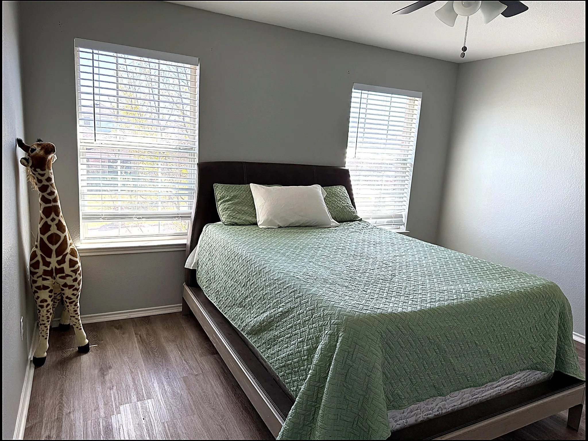 Single Family Residence For Sale in Rockwall County , 612 Tripp Trail, Royse City, Texas 75189, 4 Bedroom, 3 Bathroom, 2 Garage spaces, 2,835 Sqft, built in 2004, Preowned, Price $340,000, mls#21215837, Real Estate Agent in Royse City, Homes For Sale in Rockwall county, Homes For Sale in Royse City, Realtor in Royse City Texas, Real Estate Brokerage Independent Realty Texas, Luminita Cordes Realtor
