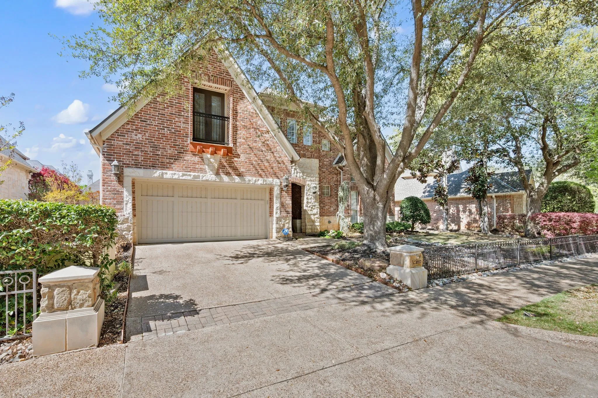 Single Family Residence For Sale in Tarrant County , 1408 Kensington Court, Southlake, Texas 76092, 4 Bedroom, 4 Bathroom, 3 Garage spaces, 3,253 Sqft, built in 1998, mls#21216075, Real Estate Agent in Southlake, Homes For Sale in Tarrant county, Homes For Sale in Southlake, Realtor in Southlake Texas, Real Estate Brokerage Independent Realty Texas, Luminita Cordes Realtor