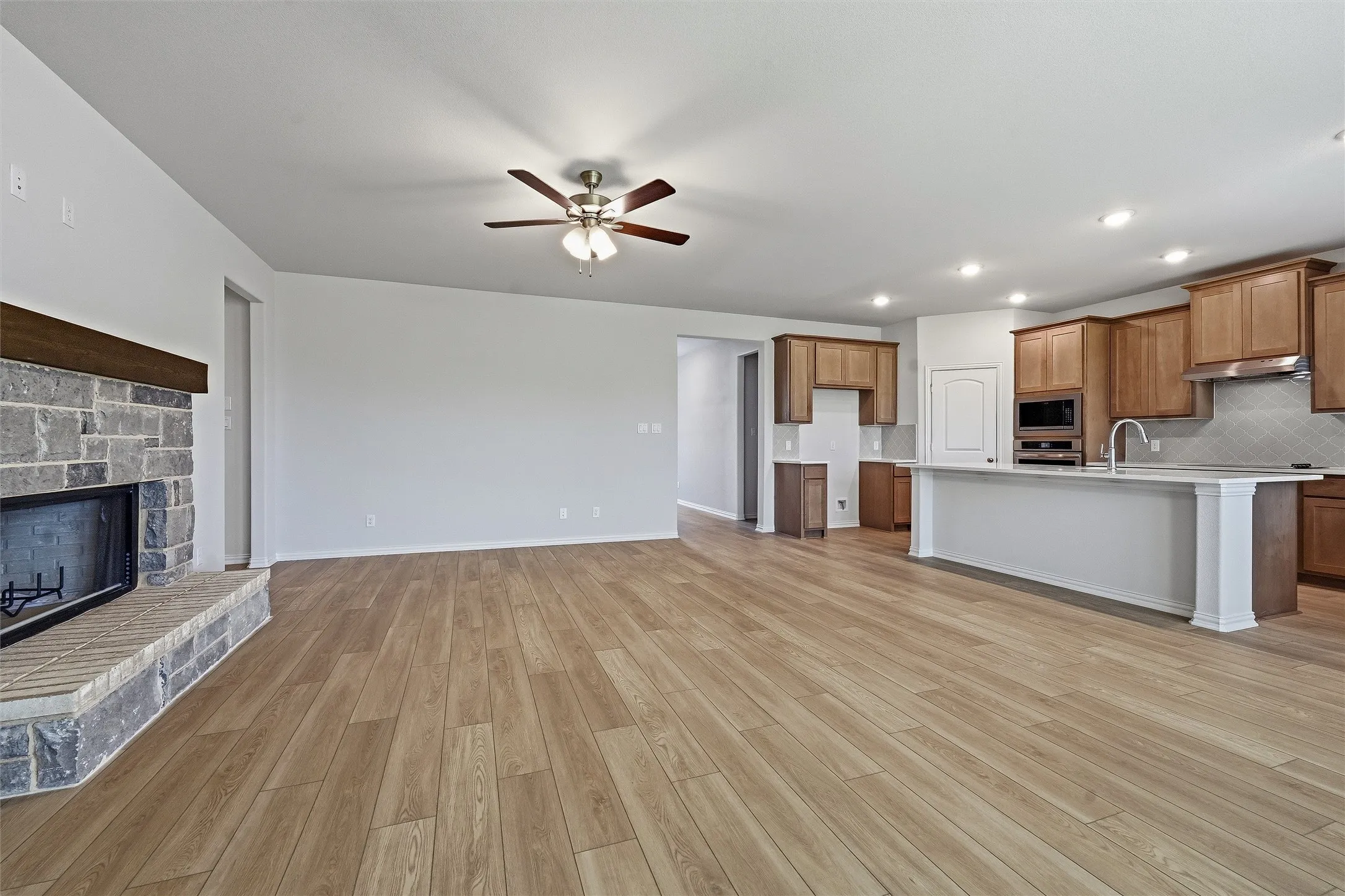 Single Family Residence For Sale in Wise County , 267 Meadow Vista Drive, New Fairview, Texas 76078, 4 Bedroom, 2 Bathroom, 3 Garage spaces, 2,229 Sqft, built in 2026, New Construction - Incomplete, mls#21216118, Real Estate Agent in New Fairview, Homes For Sale in Wise county, Homes For Sale in New Fairview, Realtor in New Fairview Texas, Real Estate Brokerage Independent Realty Texas, Luminita Cordes Realtor