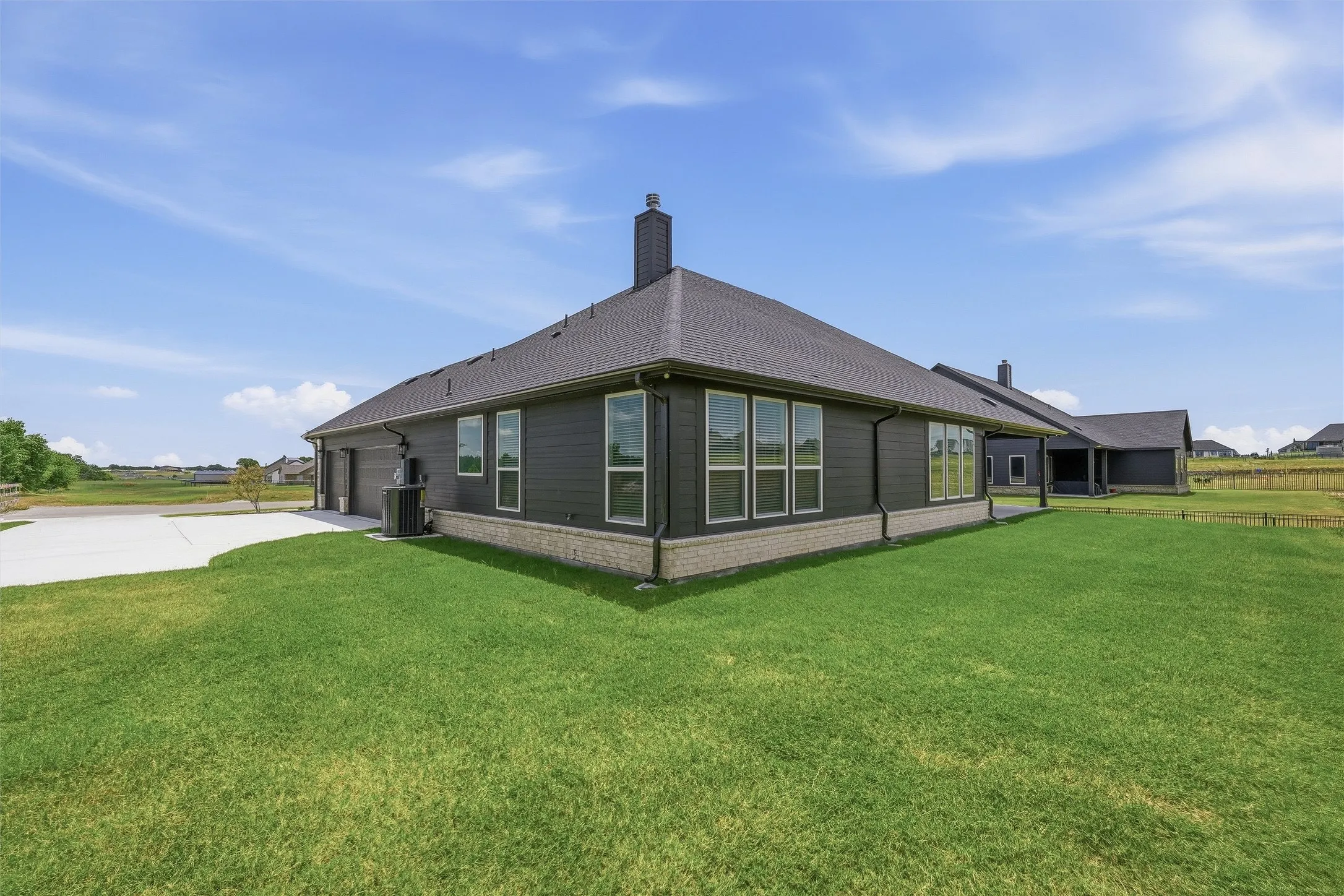 Single Family Residence For Sale in Wise County , 267 Meadow Vista Drive, New Fairview, Texas 76078, 4 Bedroom, 2 Bathroom, 3 Garage spaces, 2,229 Sqft, built in 2026, New Construction - Incomplete, mls#21216118, Real Estate Agent in New Fairview, Homes For Sale in Wise county, Homes For Sale in New Fairview, Realtor in New Fairview Texas, Real Estate Brokerage Independent Realty Texas, Luminita Cordes Realtor
