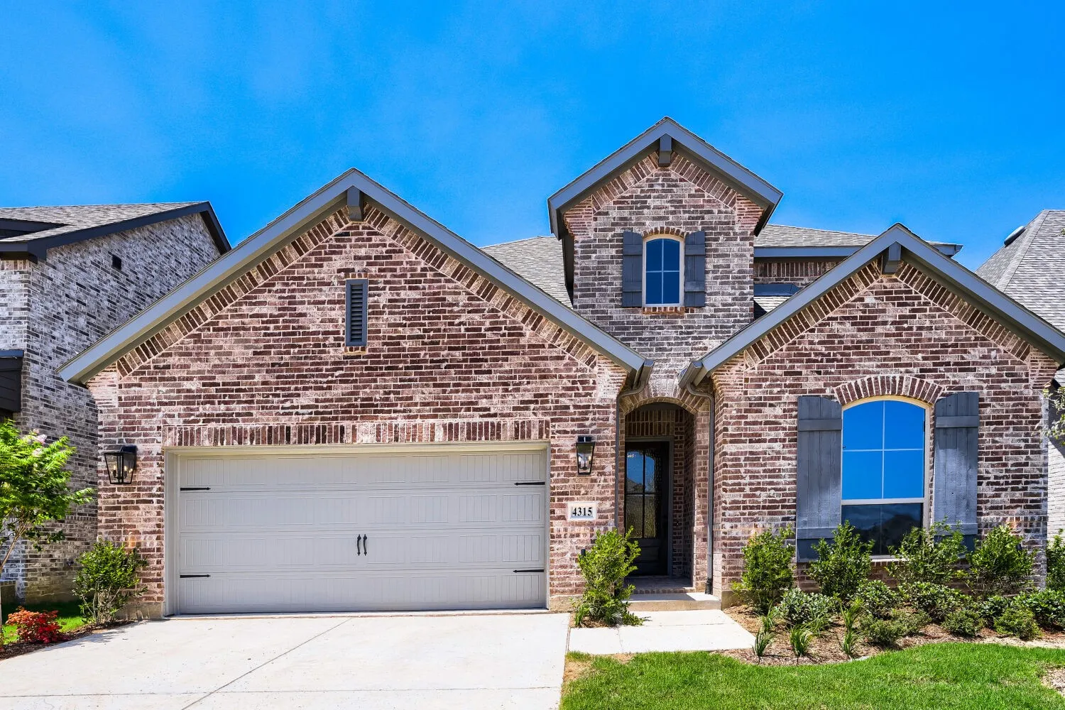Single Family Residence For Sale in Denton County , 4315 Blackberry Lane, Oak Point, Texas 75068, 4 Bedroom, 5 Bathroom, 3 Garage spaces, 3,280 Sqft, built in 2026, New Construction - Incomplete, mls#21216126, Real Estate Agent in Oak Point, Homes For Sale in Denton county, Homes For Sale in Oak Point, Realtor in Oak Point Texas, Real Estate Brokerage Independent Realty Texas, Luminita Cordes Realtor