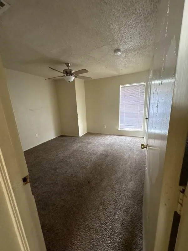 Quadruplex For Rent in Dallas County , 2822 Wimbledon Court C, Garland, Texas 75041, 2 Bedroom, 2 Bathroom, Garage spaces, 1,040 Sqft, built in 1984, mls#21216166, Real Estate Agent in Garland, Homes For Rent in Dallas county, Homes For Rent in Garland, Realtor in Garland Texas, Real Estate Brokerage Independent Realty Texas, Luminita Cordes Realtor