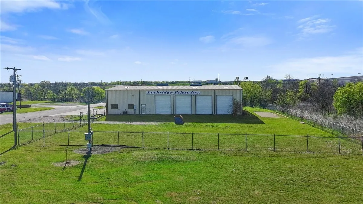 Industrial For Sale in Navarro County , 731 Ferguson Drive, Corsicana, Texas 75110, 0, 0, Garage spaces, 0 Sqft, built in 2002, Preowned, mls#21213169, Real Estate Agent in Corsicana, Homes For Sale in Navarro county, Homes For Sale in Corsicana, Realtor in Corsicana Texas, Real Estate Brokerage Independent Realty Texas, Luminita Cordes Realtor