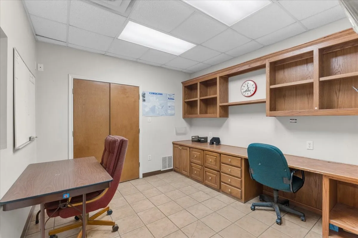Industrial For Sale in Navarro County , 731 Ferguson Drive, Corsicana, Texas 75110, 0, 0, Garage spaces, 0 Sqft, built in 2002, Preowned, mls#21213169, Real Estate Agent in Corsicana, Homes For Sale in Navarro county, Homes For Sale in Corsicana, Realtor in Corsicana Texas, Real Estate Brokerage Independent Realty Texas, Luminita Cordes Realtor
