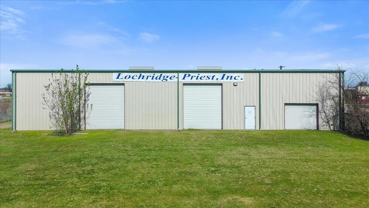 Industrial For Sale in Navarro County , 731 Ferguson Drive, Corsicana, Texas 75110, 0, 0, Garage spaces, 0 Sqft, built in 2002, Preowned, mls#21213169, Real Estate Agent in Corsicana, Homes For Sale in Navarro county, Homes For Sale in Corsicana, Realtor in Corsicana Texas, Real Estate Brokerage Independent Realty Texas, Luminita Cordes Realtor