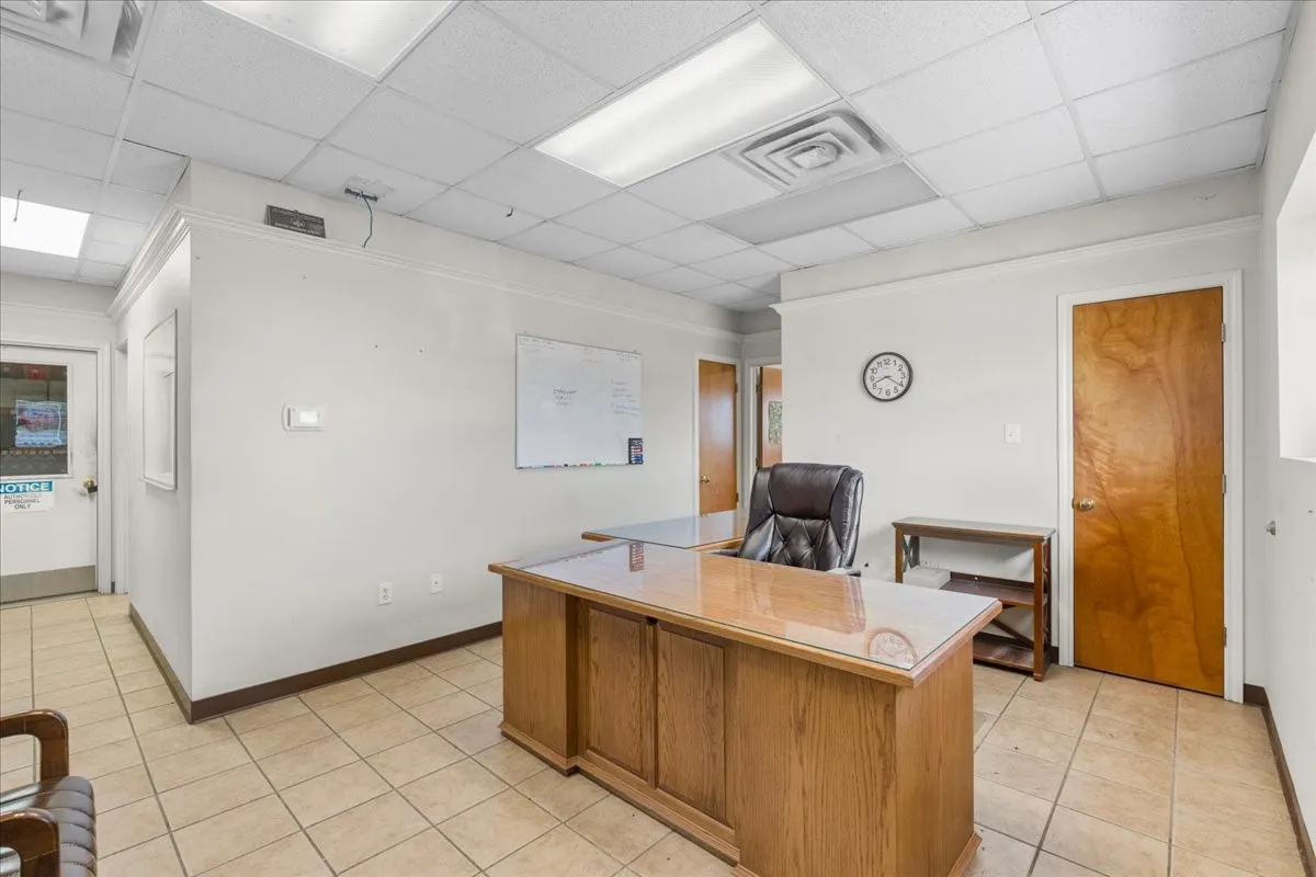 Industrial For Sale in Navarro County , 731 Ferguson Drive, Corsicana, Texas 75110, 0, 0, Garage spaces, 0 Sqft, built in 2002, Preowned, mls#21213169, Real Estate Agent in Corsicana, Homes For Sale in Navarro county, Homes For Sale in Corsicana, Realtor in Corsicana Texas, Real Estate Brokerage Independent Realty Texas, Luminita Cordes Realtor