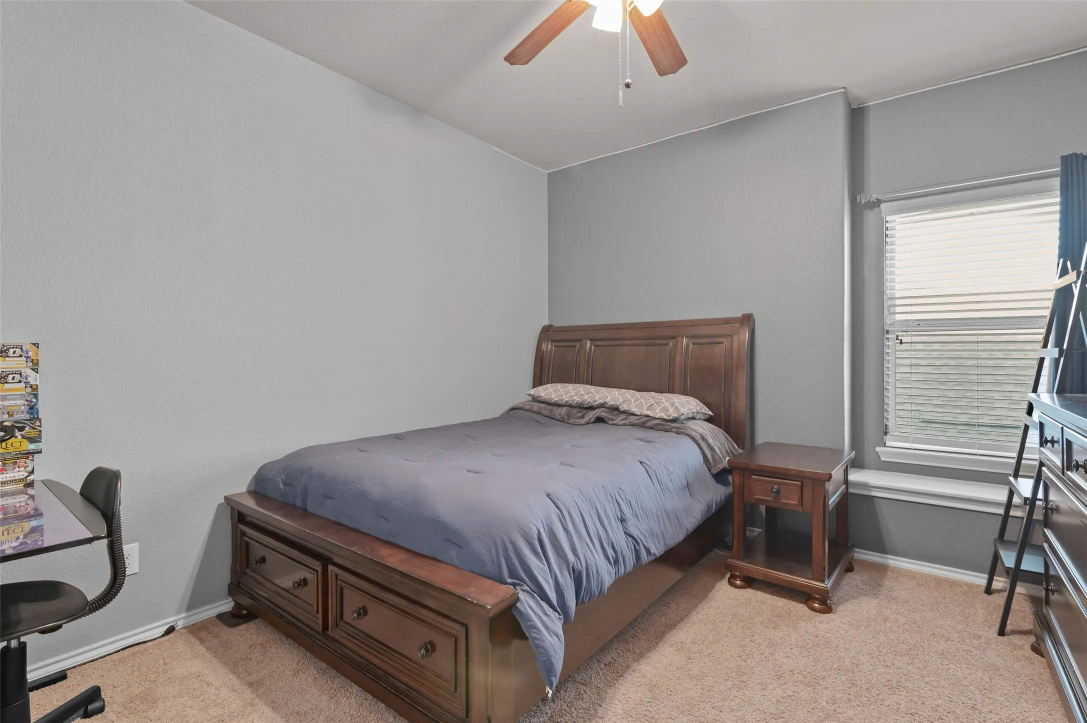 Second upstairs​​‌​​​​‌​​‌‌​‌‌​​​‌‌​‌​‌​‌​​​‌​​ bedroom