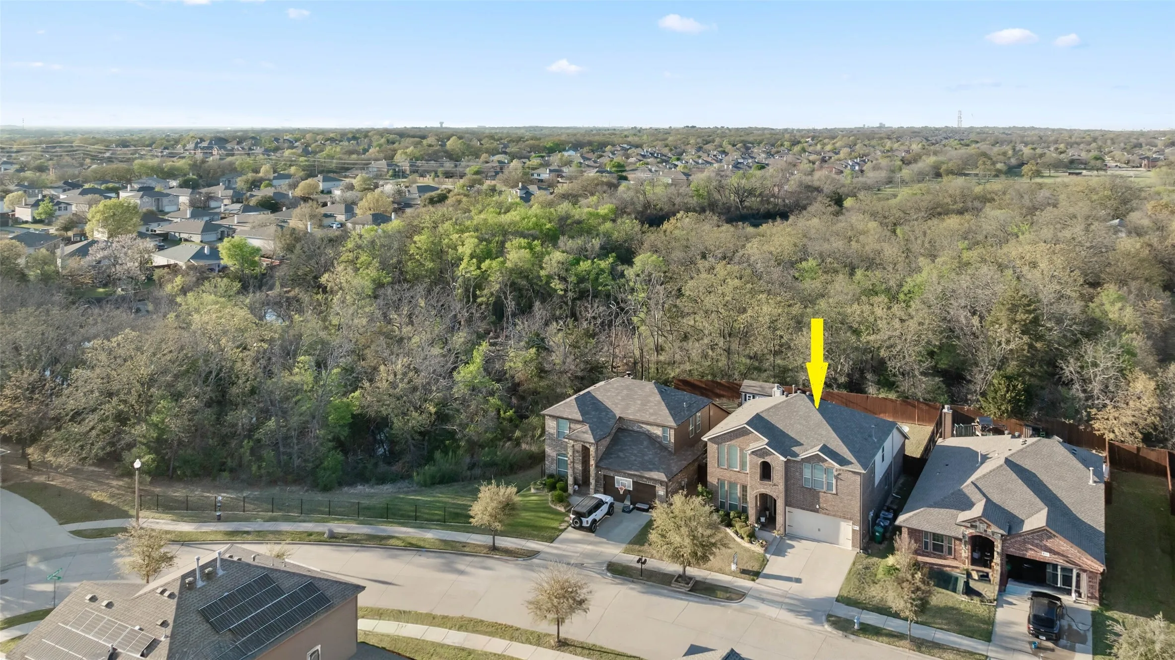 Single Family Residence For Sale in Denton County , 2209 Windhaven Drive, Denton, Texas 76210, 4 Bedroom, 3 Bathroom, 2 Garage spaces, 3,007 Sqft, built in 2015, Preowned, mls#21216054, Real Estate Agent in Denton, Homes For Sale in Denton county, Homes For Sale in Denton, Realtor in Denton Texas, Real Estate Brokerage Independent Realty Texas, Luminita Cordes Realtor