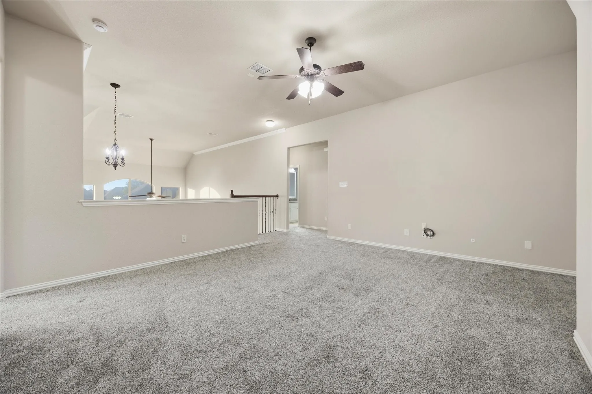 Single Family Residence For Sale in Rockwall County , 201 Chatfield Drive, Rockwall, Texas 75087, 4 Bedroom, 4 Bathroom, 2 Garage spaces, 3,145 Sqft, built in 2011, mls#21215147, Real Estate Agent in Rockwall, Homes For Sale in Rockwall county, Homes For Sale in Rockwall, Realtor in Rockwall Texas, Real Estate Brokerage Independent Realty Texas, Luminita Cordes Realtor