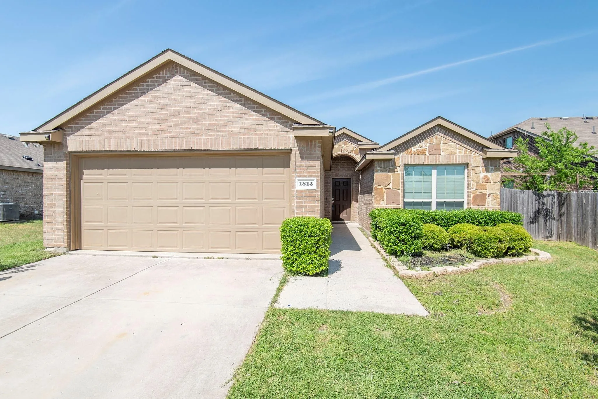 Single Family Residence For Rent in Collin County , 1813 Rodeo Drive, Anna, Texas 75409, 4 Bedroom, 2 Bathroom, 2 Garage spaces, 1,630 Sqft, built in 2013, Preowned, mls#21216397, Real Estate Agent in Anna, Homes For Rent in Collin county, Homes For Rent in Anna, Realtor in Anna Texas, Real Estate Brokerage Independent Realty Texas, Luminita Cordes Realtor