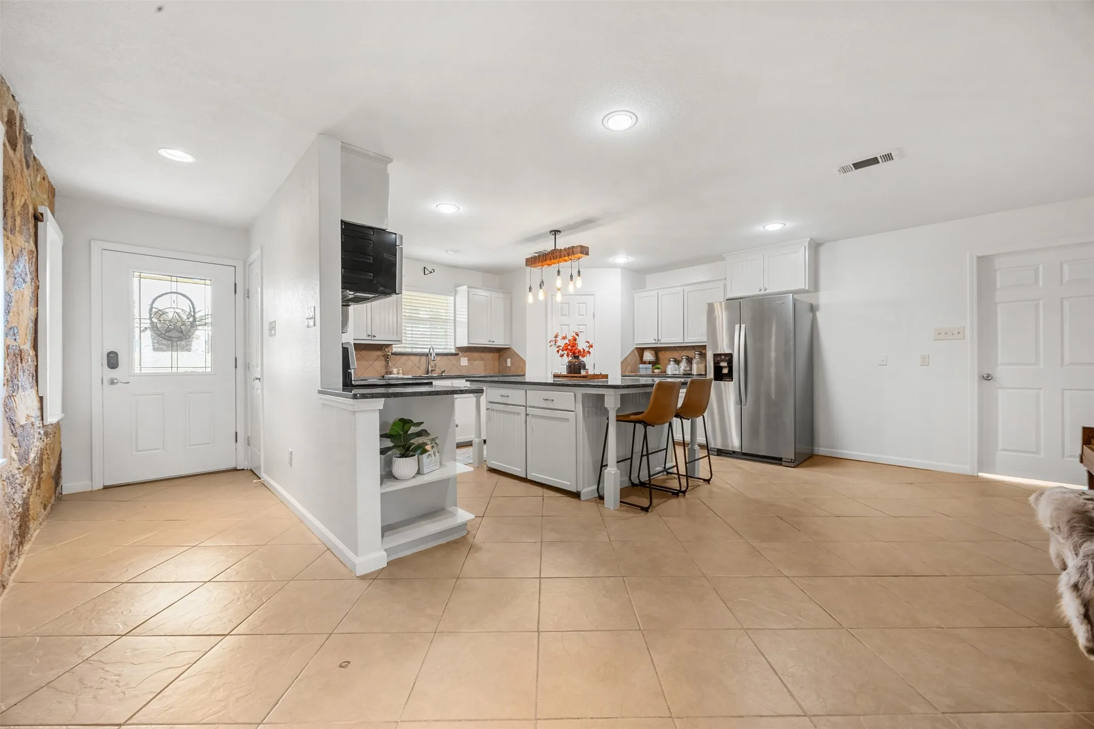 Single Family Residence For Sale in San Saba County , 6500 CR 310, San Saba, Texas 76877, 4 Bedroom, 4 Bathroom, Garage spaces, 2,400 Sqft, built in 2010, mls#21216402, Real Estate Agent in San Saba, Homes For Sale in San Saba county, Homes For Sale in San Saba, Realtor in San Saba Texas, Real Estate Brokerage Independent Realty Texas, Luminita Cordes Realtor