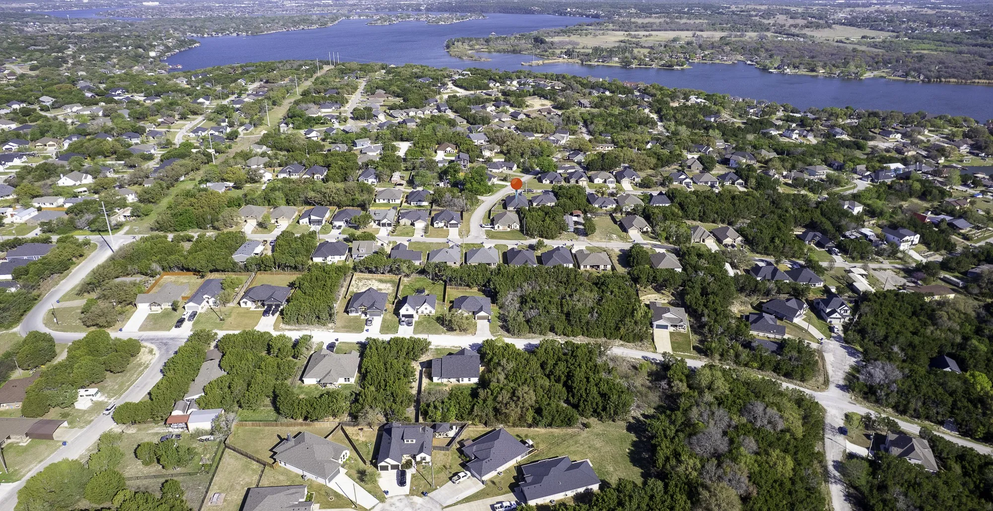 Single Family Residence For Sale in Hood County , 2601 Austin Drive, Granbury, Texas 76048, 3 Bedroom, 4 Bathroom, 1 Garage spaces, 1,882 Sqft, built in 2021, mls#21213315, Real Estate Agent in Granbury, Homes For Sale in Hood county, Homes For Sale in Granbury, Realtor in Granbury Texas, Real Estate Brokerage Independent Realty Texas, Luminita Cordes Realtor