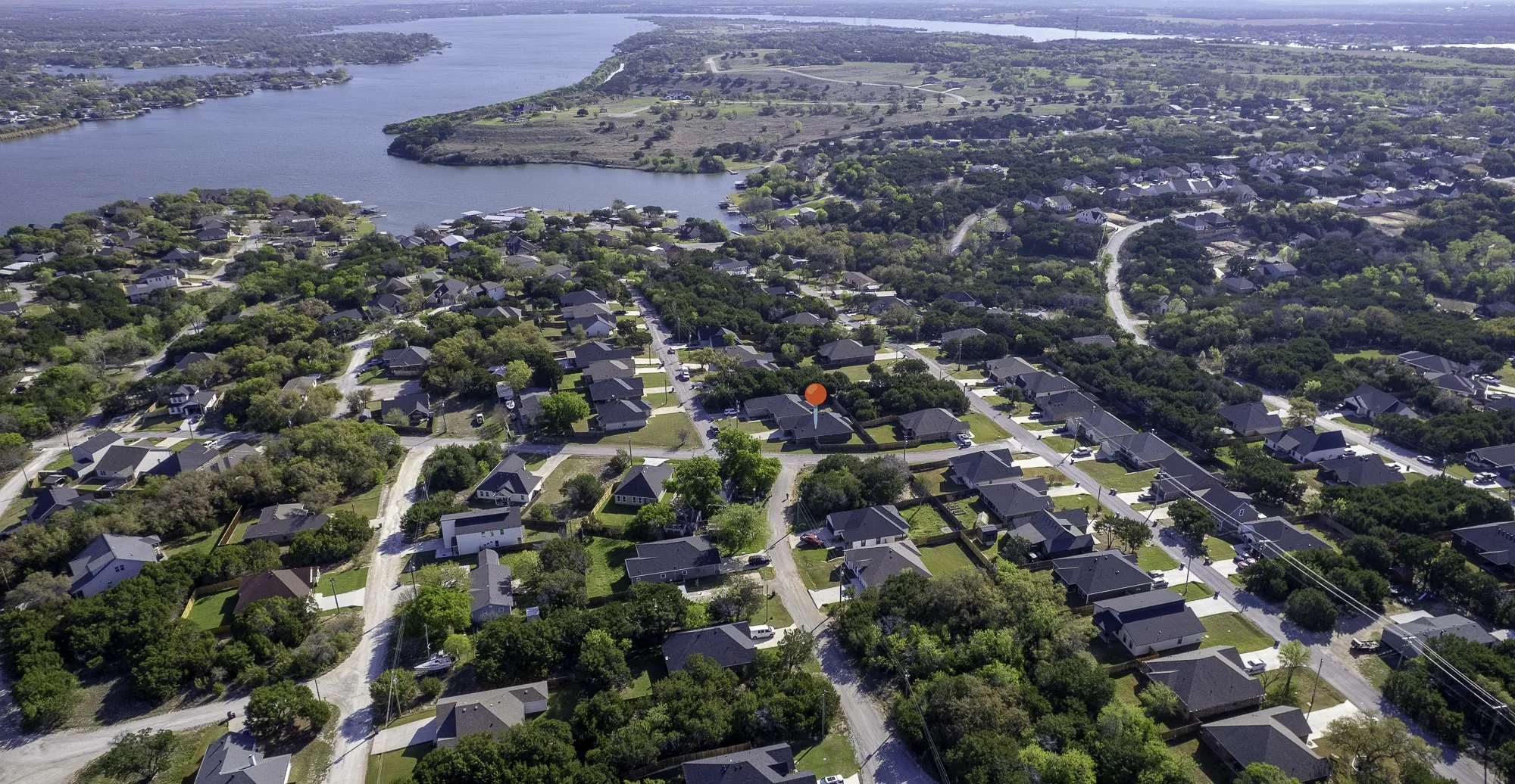 Single Family Residence For Sale in Hood County , 2601 Austin Drive, Granbury, Texas 76048, 3 Bedroom, 4 Bathroom, 1 Garage spaces, 1,882 Sqft, built in 2021, mls#21213315, Real Estate Agent in Granbury, Homes For Sale in Hood county, Homes For Sale in Granbury, Realtor in Granbury Texas, Real Estate Brokerage Independent Realty Texas, Luminita Cordes Realtor
