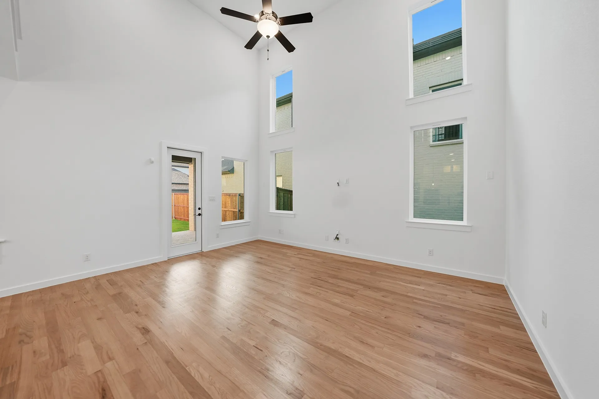 Single Family Residence For Sale in Collin County , 728 Isabel Street, Celina, Texas 75009, 4 Bedroom, 3 Bathroom, 2 Garage spaces, 2,980 Sqft, built in 2026, New Construction - Complete, mls#21216413, Real Estate Agent in Celina, Homes For Sale in Collin county, Homes For Sale in Celina, Realtor in Celina Texas, Real Estate Brokerage Independent Realty Texas, Luminita Cordes Realtor