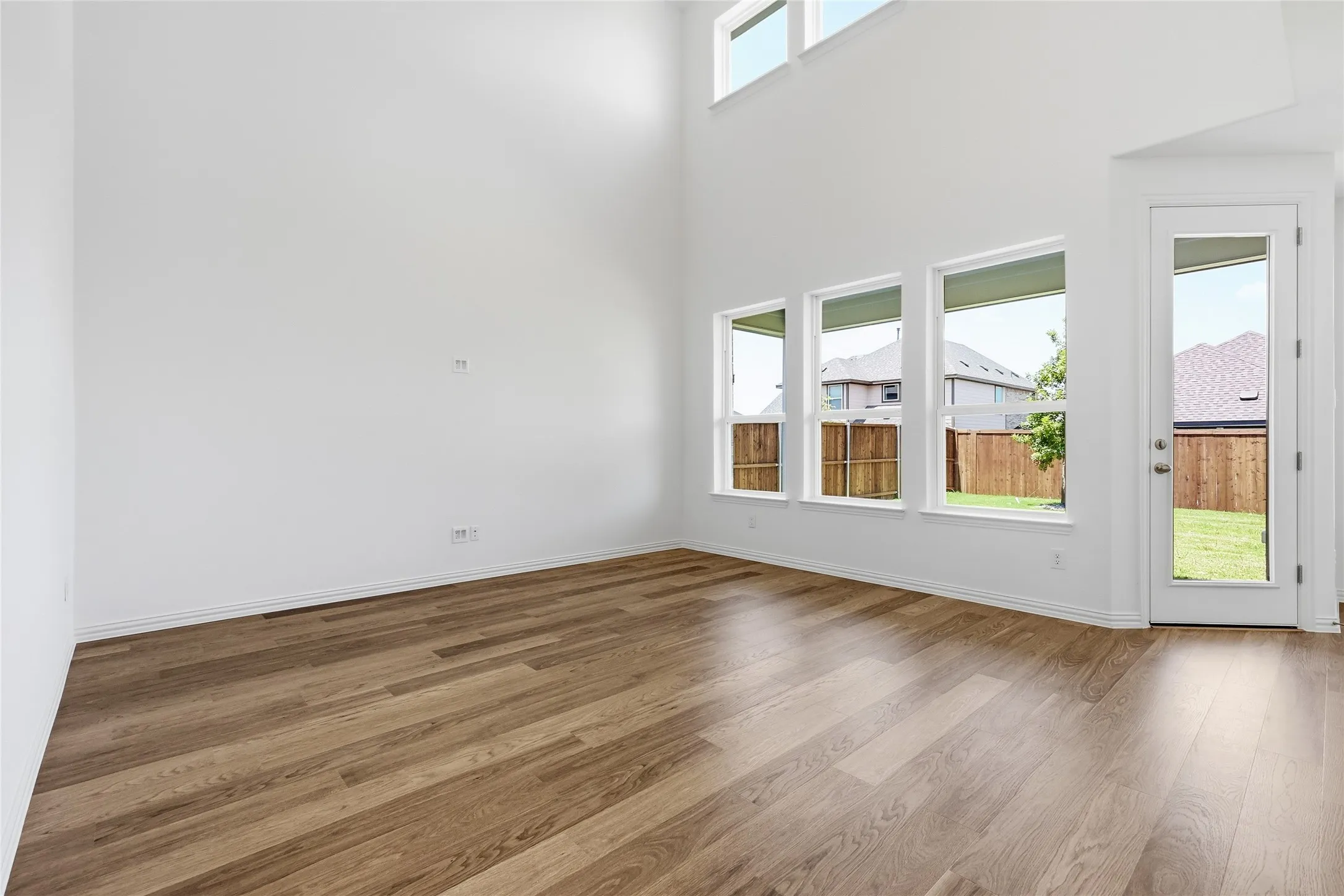 Single Family Residence For Sale in Collin County , 1309 Huntington Drive, Anna, Texas 75409, 4 Bedroom, 3 Bathroom, 2 Garage spaces, 2,487 Sqft, built in 2026, New Construction - Incomplete, mls#21214187, Real Estate Agent in Anna, Homes For Sale in Collin county, Homes For Sale in Anna, Realtor in Anna Texas, Real Estate Brokerage Independent Realty Texas, Luminita Cordes Realtor