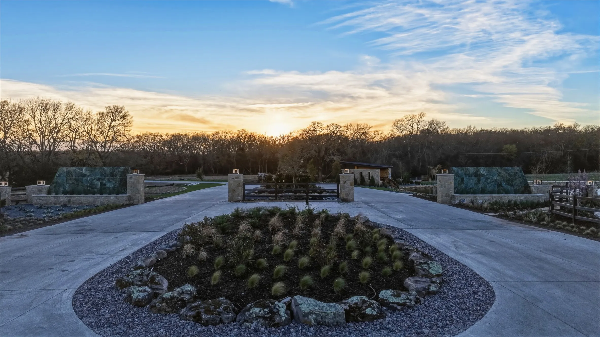 Improved Land For Sale in Grayson County , Lot 3 White Tail Way, Pottsboro, Texas 75076, 0, 0, Garage spaces, 0 Sqft, built in 0, mls#21216231, Real Estate Agent in Pottsboro, Homes For Sale in Grayson county, Homes For Sale in Pottsboro, Realtor in Pottsboro Texas, Real Estate Brokerage Independent Realty Texas, Luminita Cordes Realtor