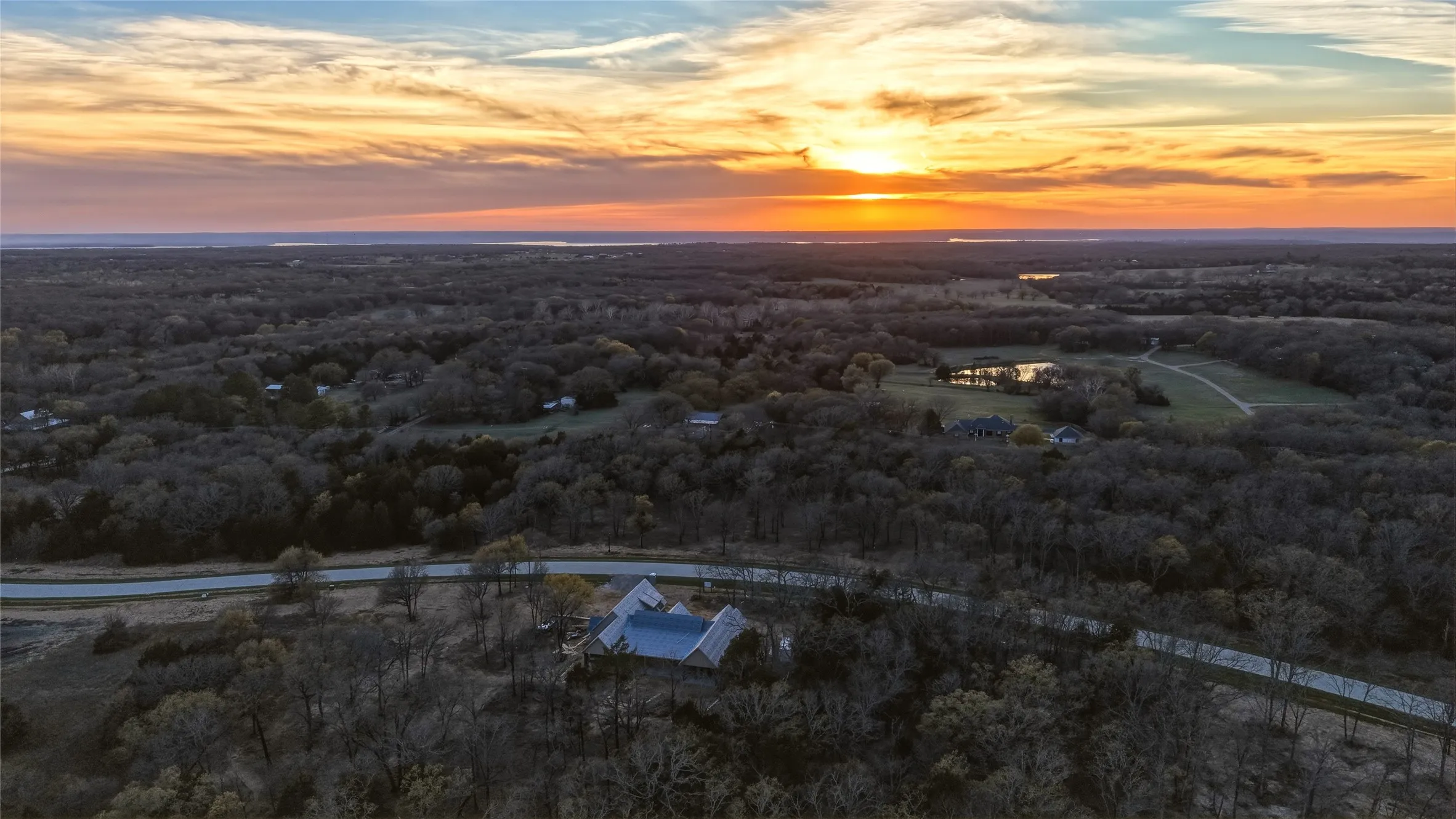 Improved Land For Sale in Grayson County , Lot 3 White Tail Way, Pottsboro, Texas 75076, 0, 0, Garage spaces, 0 Sqft, built in 0, mls#21216231, Real Estate Agent in Pottsboro, Homes For Sale in Grayson county, Homes For Sale in Pottsboro, Realtor in Pottsboro Texas, Real Estate Brokerage Independent Realty Texas, Luminita Cordes Realtor