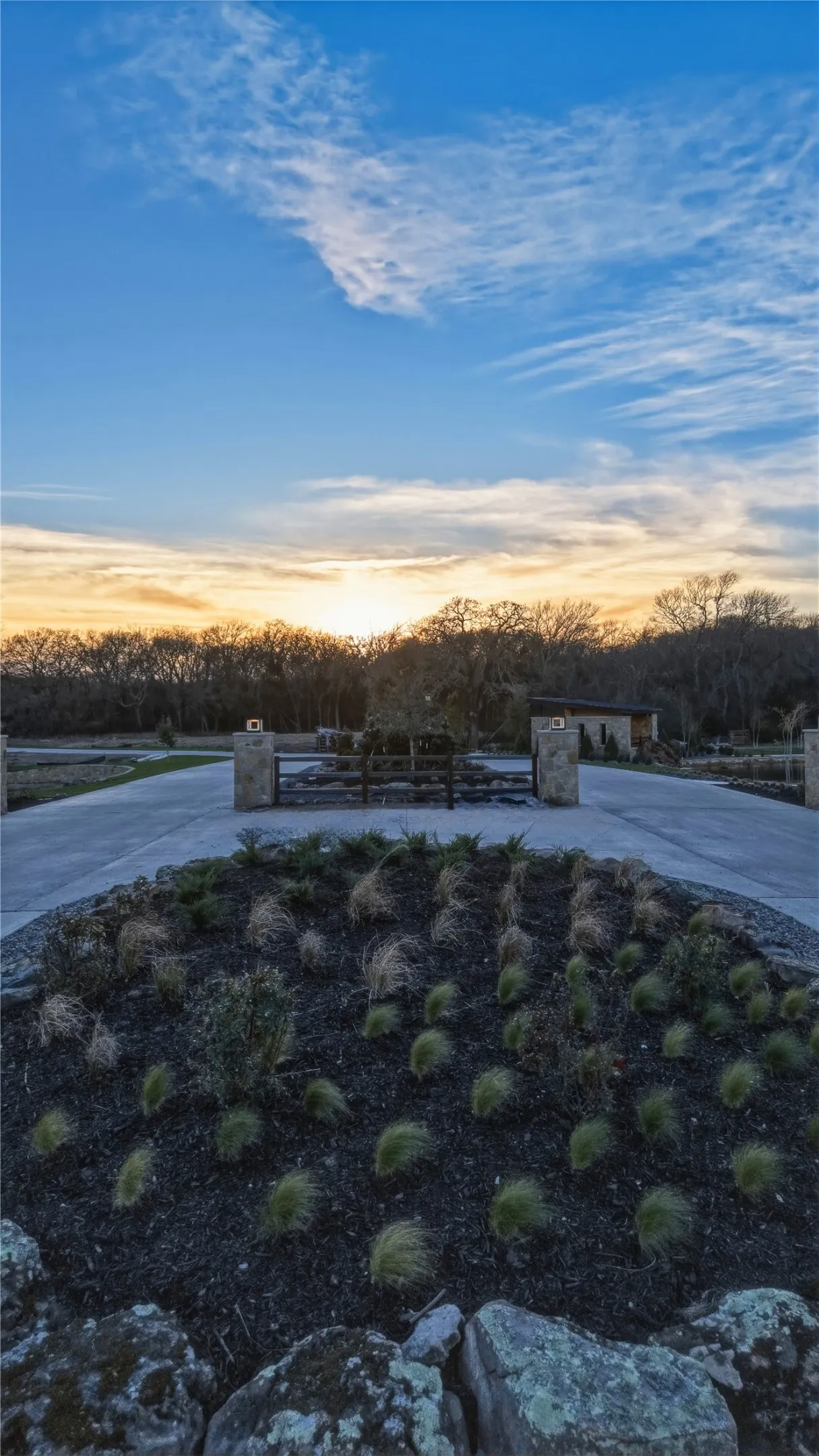 Improved Land For Sale in Grayson County , Lot 3 White Tail Way, Pottsboro, Texas 75076, 0, 0, Garage spaces, 0 Sqft, built in 0, mls#21216231, Real Estate Agent in Pottsboro, Homes For Sale in Grayson county, Homes For Sale in Pottsboro, Realtor in Pottsboro Texas, Real Estate Brokerage Independent Realty Texas, Luminita Cordes Realtor