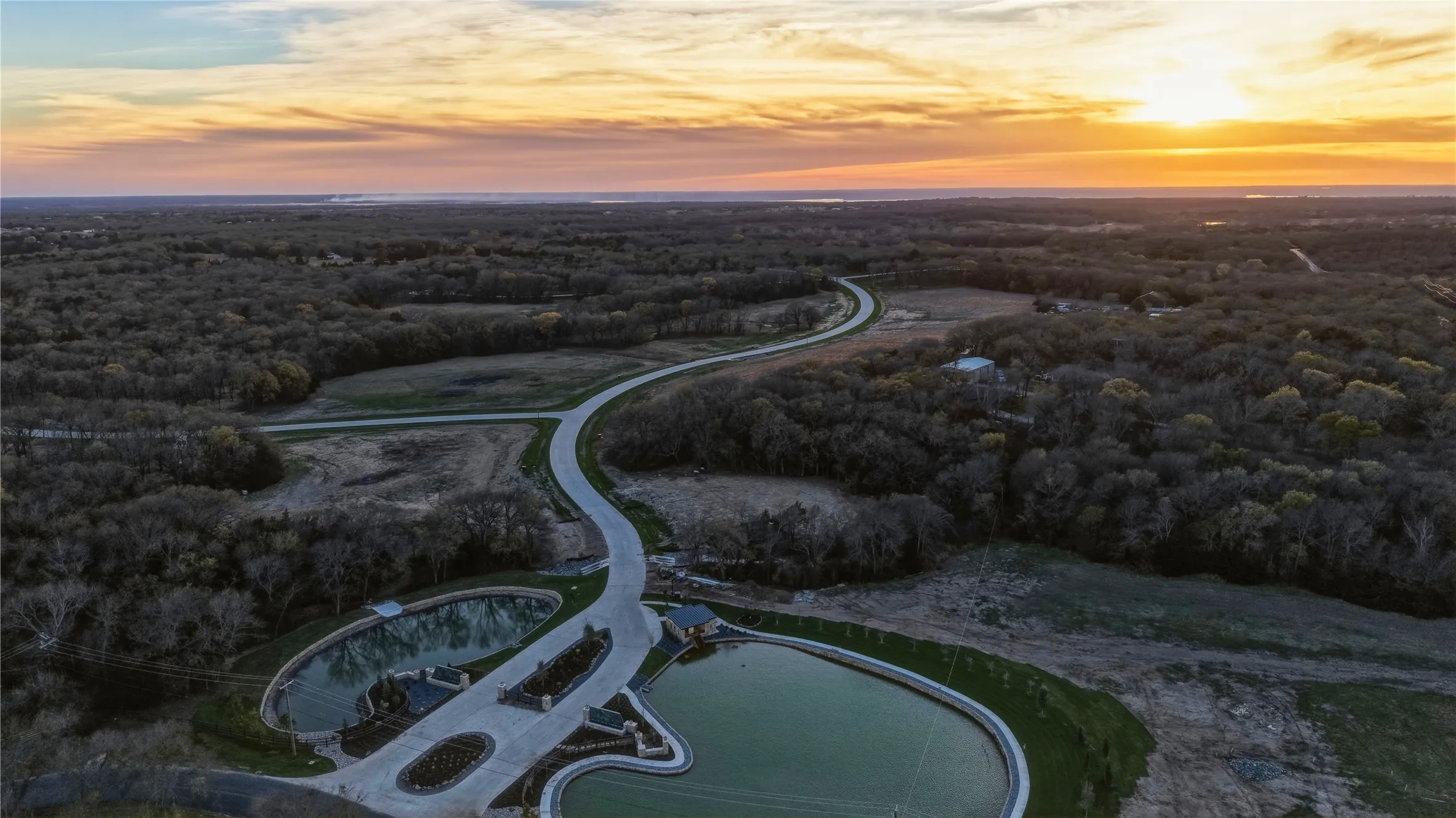 Improved Land For Sale in Grayson County , Lot 3 White Tail Way, Pottsboro, Texas 75076, 0, 0, Garage spaces, 0 Sqft, built in 0, mls#21216231, Real Estate Agent in Pottsboro, Homes For Sale in Grayson county, Homes For Sale in Pottsboro, Realtor in Pottsboro Texas, Real Estate Brokerage Independent Realty Texas, Luminita Cordes Realtor