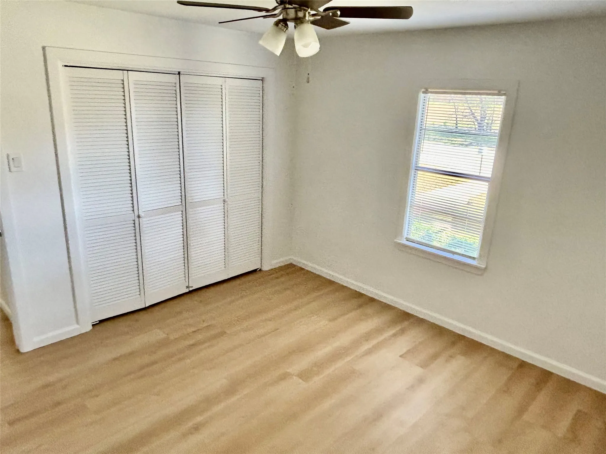 Single Family Residence For Sale in Montague County , 607 Baylor Street, Nocona, Texas 76255, 3 Bedroom, 2 Bathroom, Garage spaces, 1,330 Sqft, built in 1965, Preowned, mls#21216520, Real Estate Agent in Nocona, Homes For Sale in Montague county, Homes For Sale in Nocona, Realtor in Nocona Texas, Real Estate Brokerage Independent Realty Texas, Luminita Cordes Realtor