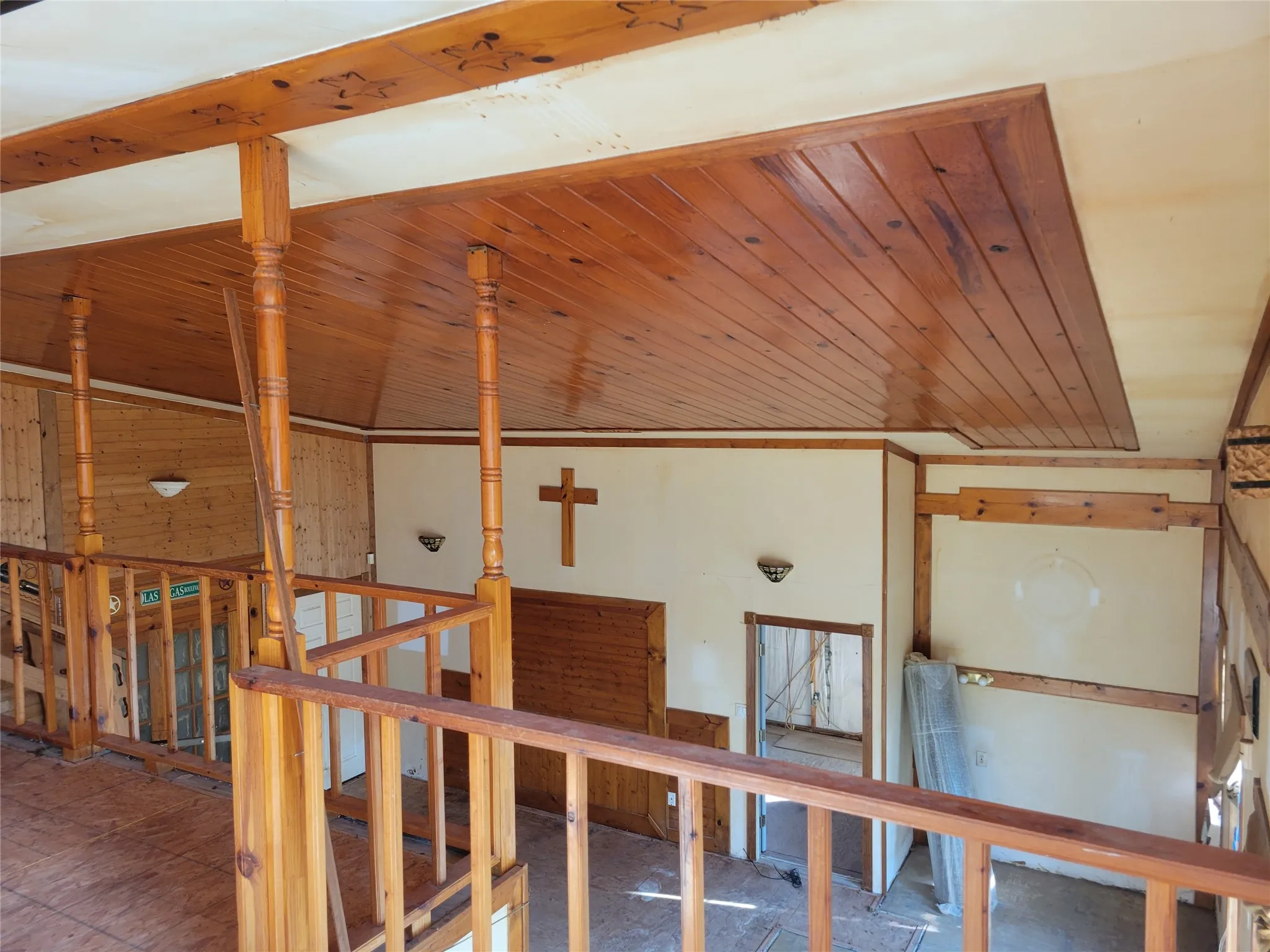 Misc room featuring wooden ceiling