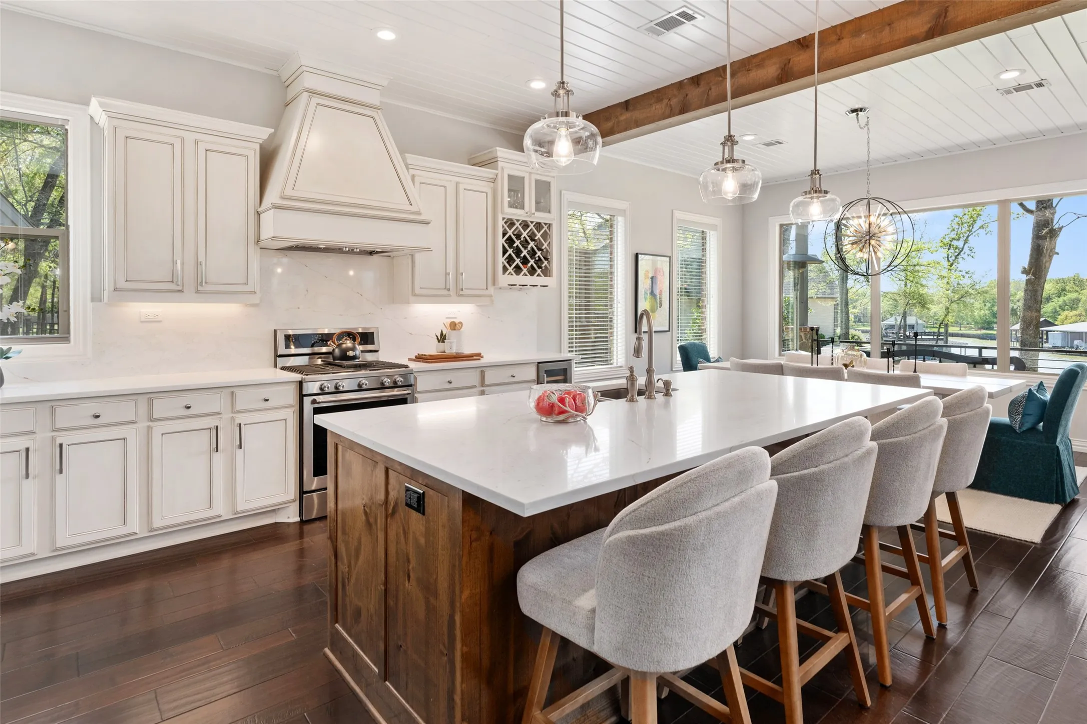 Open Kitchen