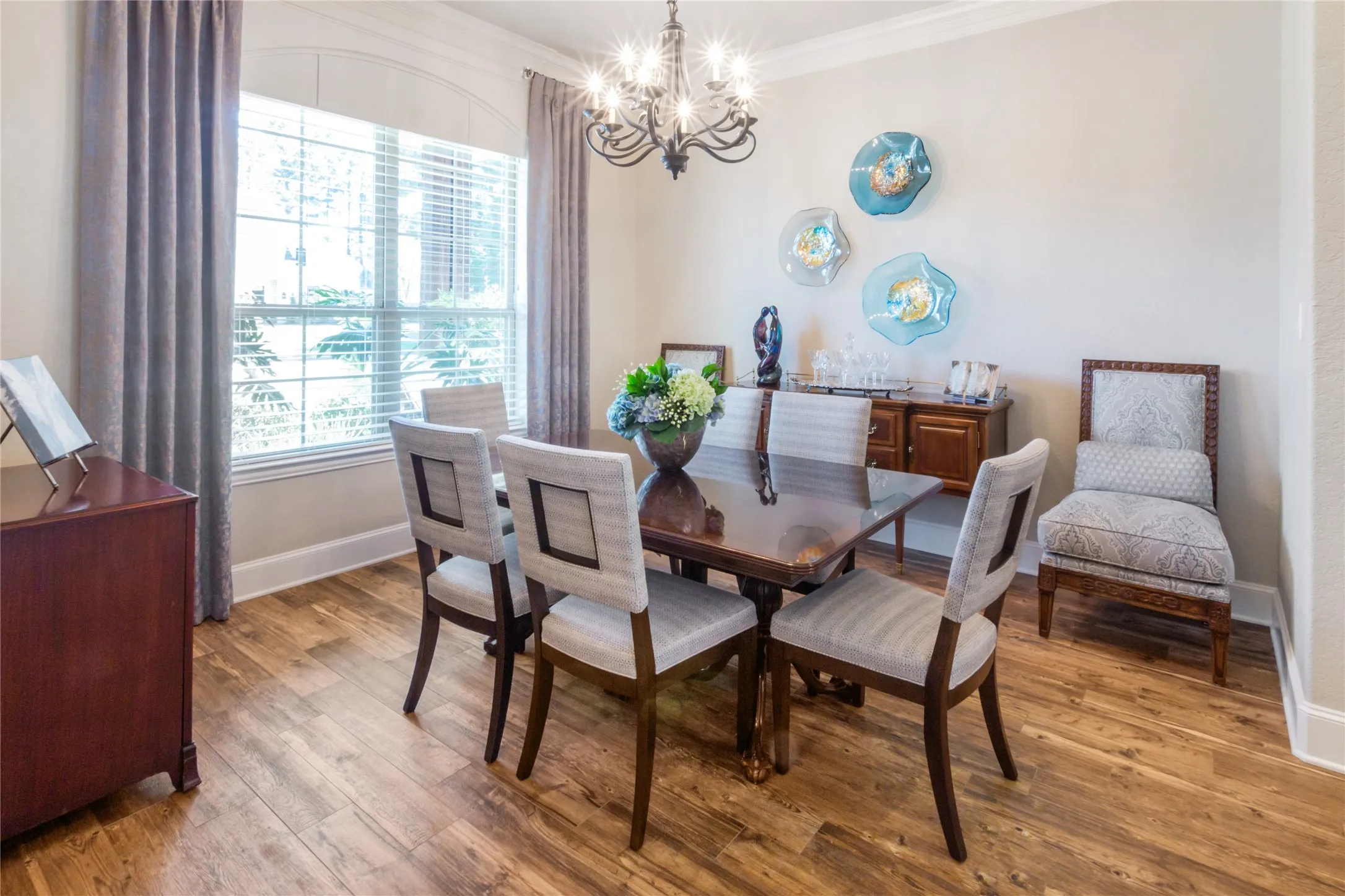 Single Family Residence For Sale in Smith County , 12065 Jazmin Circle, Flint, Texas 75762, 4 Bedrooms, 4 Bathrooms, 2 Garage spaces, 3,454 Sqft, built in 2014, Preowned, Price $795,000, mls#21209469, Real Estate Agent in Flint, Homes For Sale in Smith county, Homes For Sale in Flint, Realtor in Flint Texas, Real Estate Brokerage Independent Realty Texas, Luminita Cordes Realtor