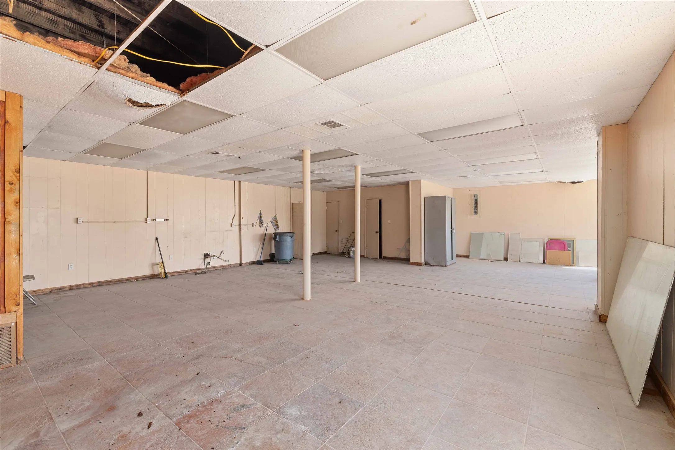 Retail For Sale in Comanche County , 409 N Texas Street, De Leon, Texas 76444, 0, 0, Garage spaces, 0 Sqft, built in 1945, Preowned, mls#21216652, Real Estate Agent in De Leon, Homes For Sale in Comanche county, Homes For Sale in De Leon, Realtor in De Leon Texas, Real Estate Brokerage Independent Realty Texas, Luminita Cordes Realtor