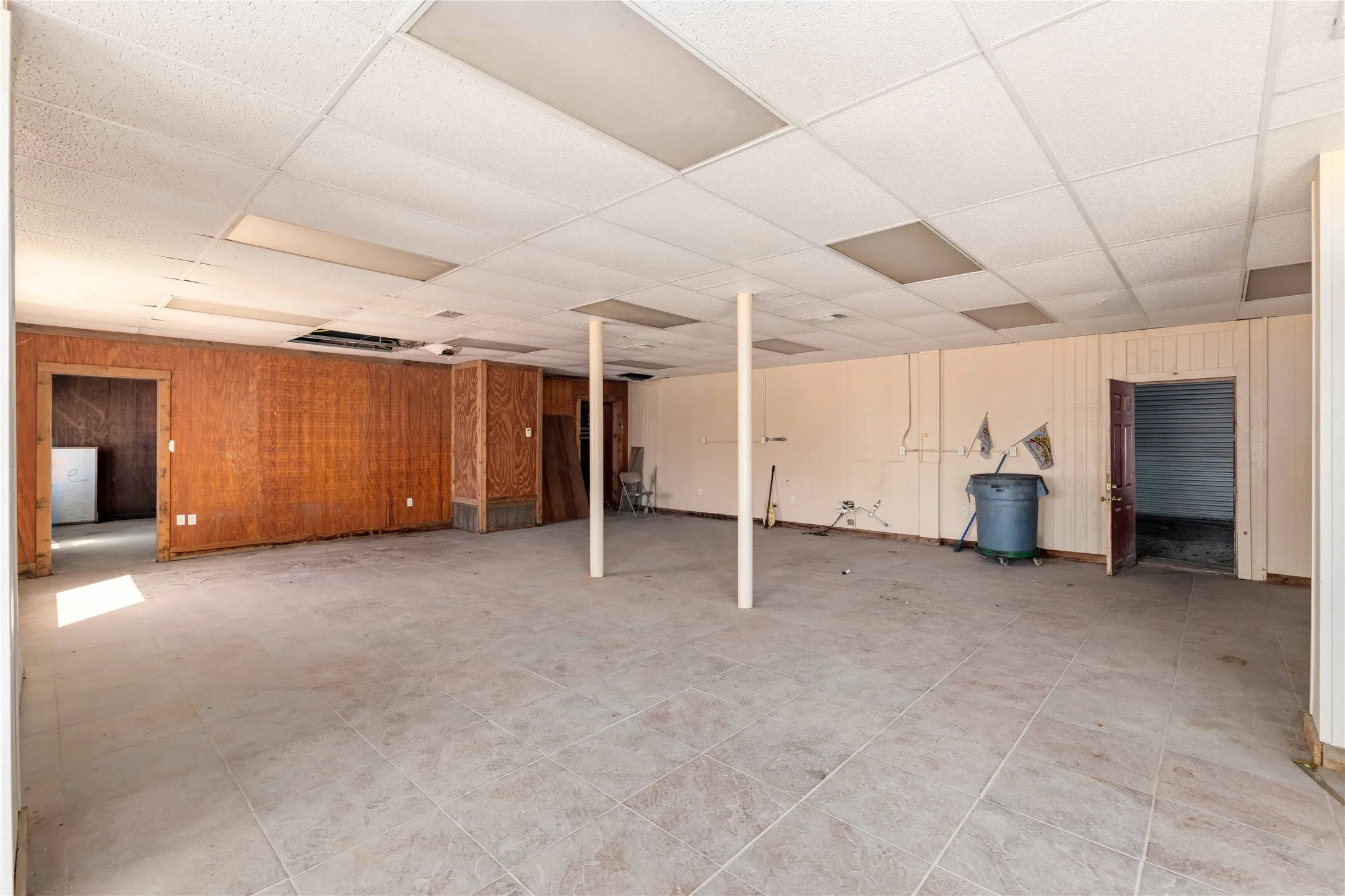 Retail For Sale in Comanche County , 409 N Texas Street, De Leon, Texas 76444, 0, 0, Garage spaces, 0 Sqft, built in 1945, Preowned, mls#21216652, Real Estate Agent in De Leon, Homes For Sale in Comanche county, Homes For Sale in De Leon, Realtor in De Leon Texas, Real Estate Brokerage Independent Realty Texas, Luminita Cordes Realtor