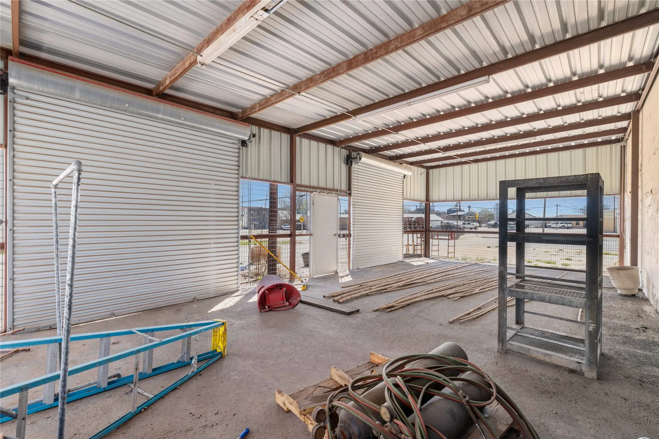 Retail For Sale in Comanche County , 409 N Texas Street, De Leon, Texas 76444, 0, 0, Garage spaces, 0 Sqft, built in 1945, Preowned, mls#21216652, Real Estate Agent in De Leon, Homes For Sale in Comanche county, Homes For Sale in De Leon, Realtor in De Leon Texas, Real Estate Brokerage Independent Realty Texas, Luminita Cordes Realtor