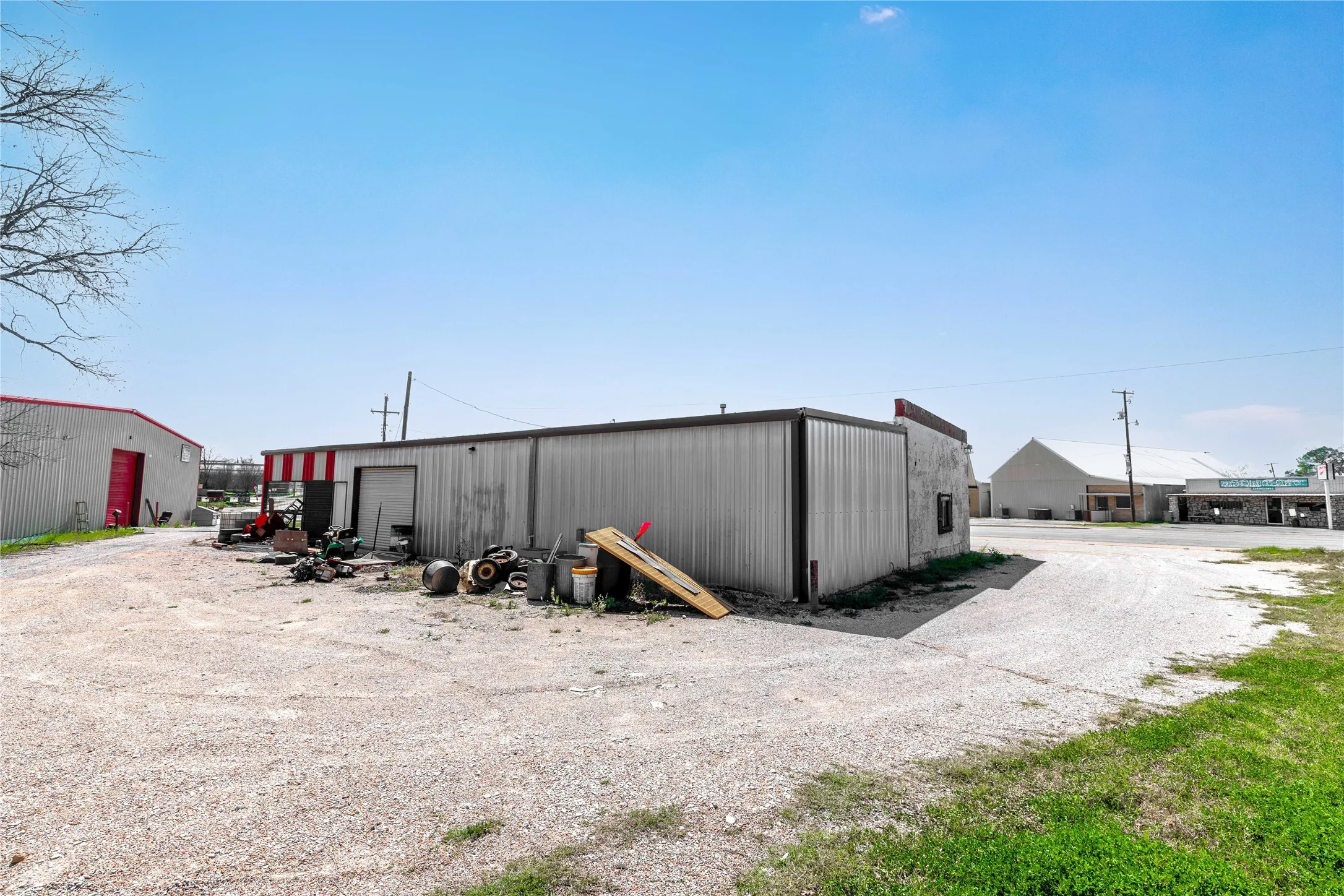 Retail For Sale in Comanche County , 409 N Texas Street, De Leon, Texas 76444, 0, 0, Garage spaces, 0 Sqft, built in 1945, Preowned, mls#21216652, Real Estate Agent in De Leon, Homes For Sale in Comanche county, Homes For Sale in De Leon, Realtor in De Leon Texas, Real Estate Brokerage Independent Realty Texas, Luminita Cordes Realtor