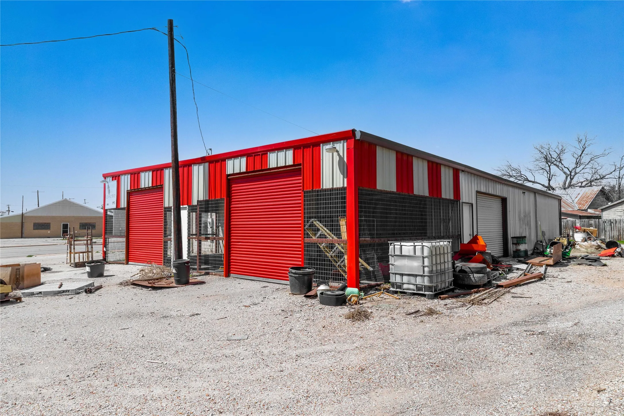 Retail For Sale in Comanche County , 409 N Texas Street, De Leon, Texas 76444, 0, 0, Garage spaces, 0 Sqft, built in 1945, Preowned, mls#21216652, Real Estate Agent in De Leon, Homes For Sale in Comanche county, Homes For Sale in De Leon, Realtor in De Leon Texas, Real Estate Brokerage Independent Realty Texas, Luminita Cordes Realtor