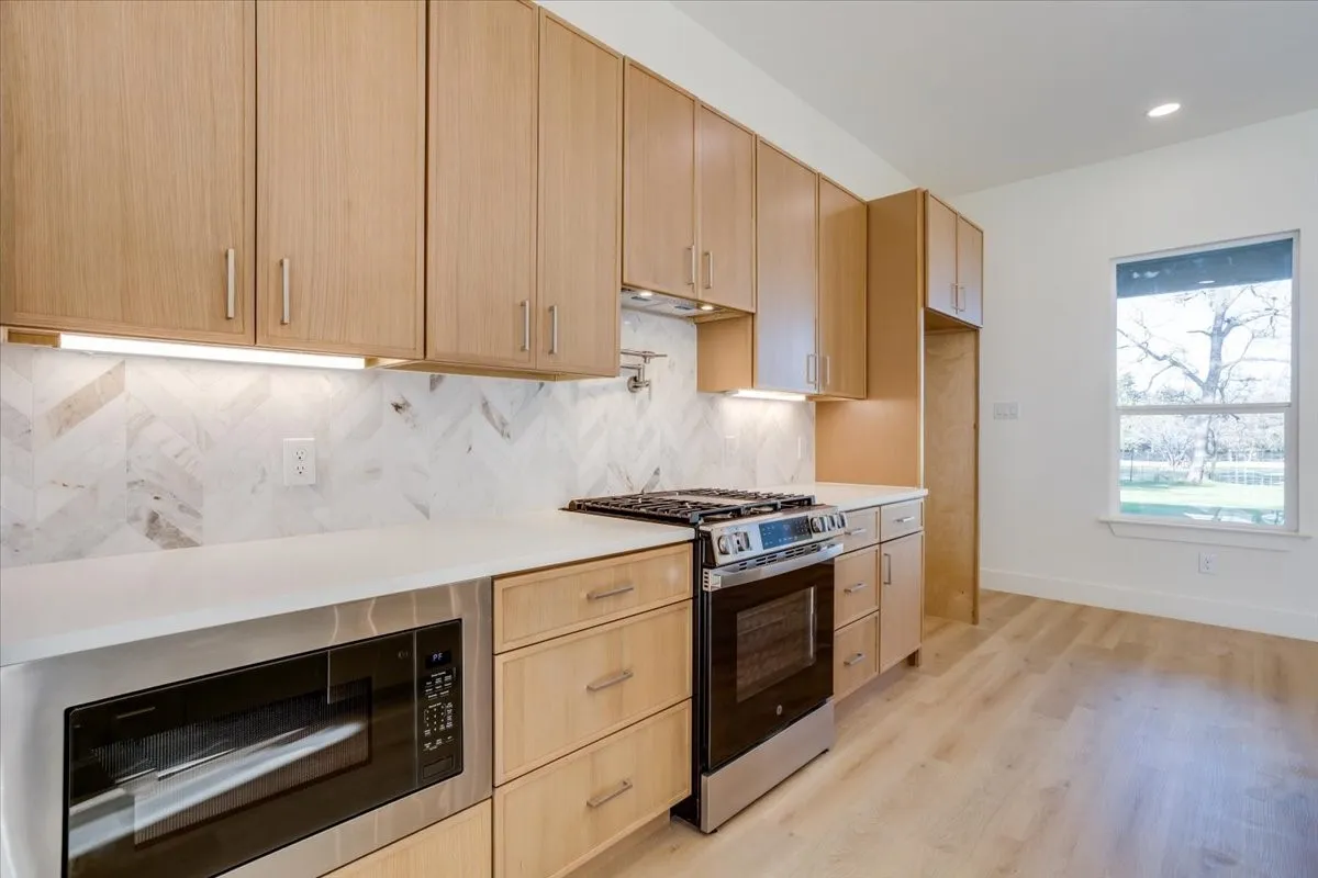 Under counter mount microwave for clean design