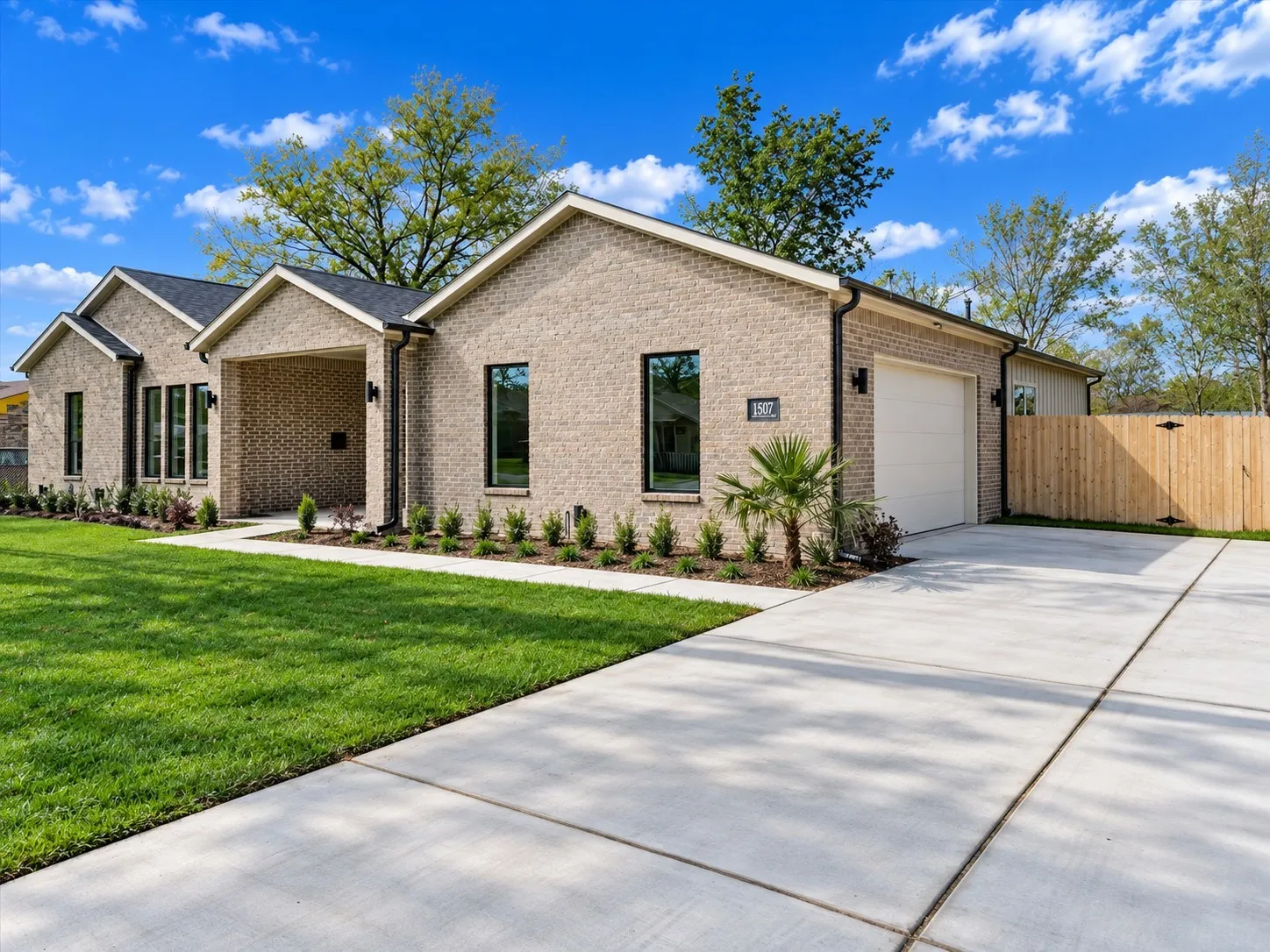 Single Family Residence For Sale in Dallas County , 1507 Elk Creek Road, Dallas, Texas 75253, 5 Bedroom, 4 Bathroom, 2 Garage spaces, 2,445 Sqft, built in 2026, New Construction - Complete, mls#21216050, Real Estate Agent in Dallas, Homes For Sale in Dallas county, Homes For Sale in Dallas, Realtor in Dallas Texas, Real Estate Brokerage Independent Realty Texas, Luminita Cordes Realtor