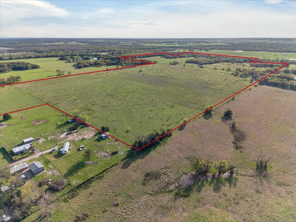 Unimproved Land For Sale in Kaufman County , 0 Co Rd 4031, Kemp, Texas 75143, 0, 0, Garage spaces, 0 Sqft, built in 0, mls#21216792, Real Estate Agent in Kemp, Homes For Sale in Kaufman county, Homes For Sale in Kemp, Realtor in Kemp Texas, Real Estate Brokerage Independent Realty Texas, Luminita Cordes Realtor