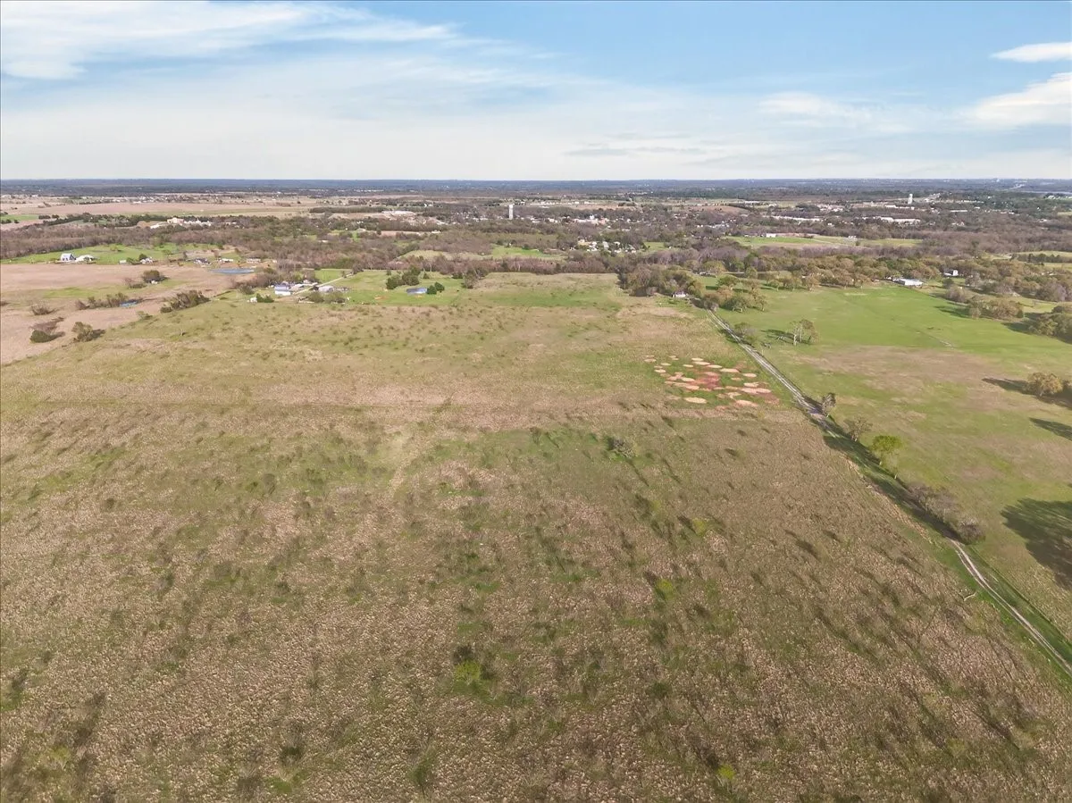 Unimproved Land For Sale in Kaufman County , 0 Co Rd 4031, Kemp, Texas 75143, 0, 0, Garage spaces, 0 Sqft, built in 0, mls#21216792, Real Estate Agent in Kemp, Homes For Sale in Kaufman county, Homes For Sale in Kemp, Realtor in Kemp Texas, Real Estate Brokerage Independent Realty Texas, Luminita Cordes Realtor