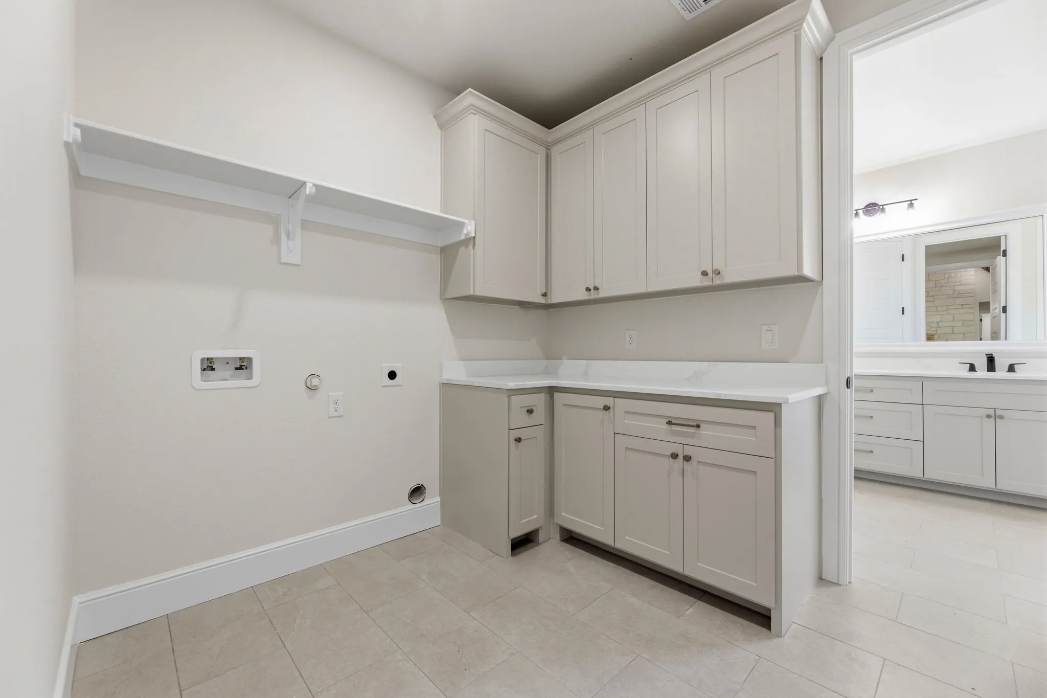 Lots of cabinet space