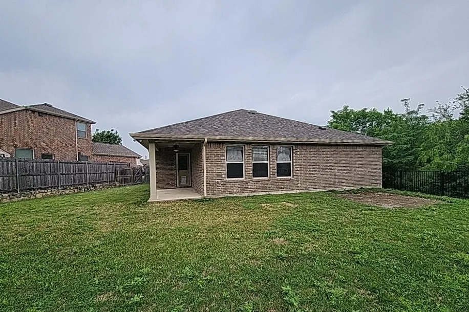 Single Family Residence For Sale in Denton County , 12024 Clearpoint Court, Frisco, Texas 75036, 4 Bedroom, 2 Bathroom, 2 Garage spaces, 2,018 Sqft, built in 2016, Preowned, mls#21216868, Real Estate Agent in Frisco, Homes For Sale in Denton county, Homes For Sale in Frisco, Realtor in Frisco Texas, Real Estate Brokerage Independent Realty Texas, Luminita Cordes Realtor