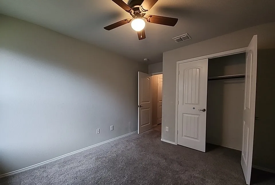 Single Family Residence For Sale in Denton County , 12024 Clearpoint Court, Frisco, Texas 75036, 4 Bedroom, 2 Bathroom, 2 Garage spaces, 2,018 Sqft, built in 2016, Preowned, mls#21216868, Real Estate Agent in Frisco, Homes For Sale in Denton county, Homes For Sale in Frisco, Realtor in Frisco Texas, Real Estate Brokerage Independent Realty Texas, Luminita Cordes Realtor