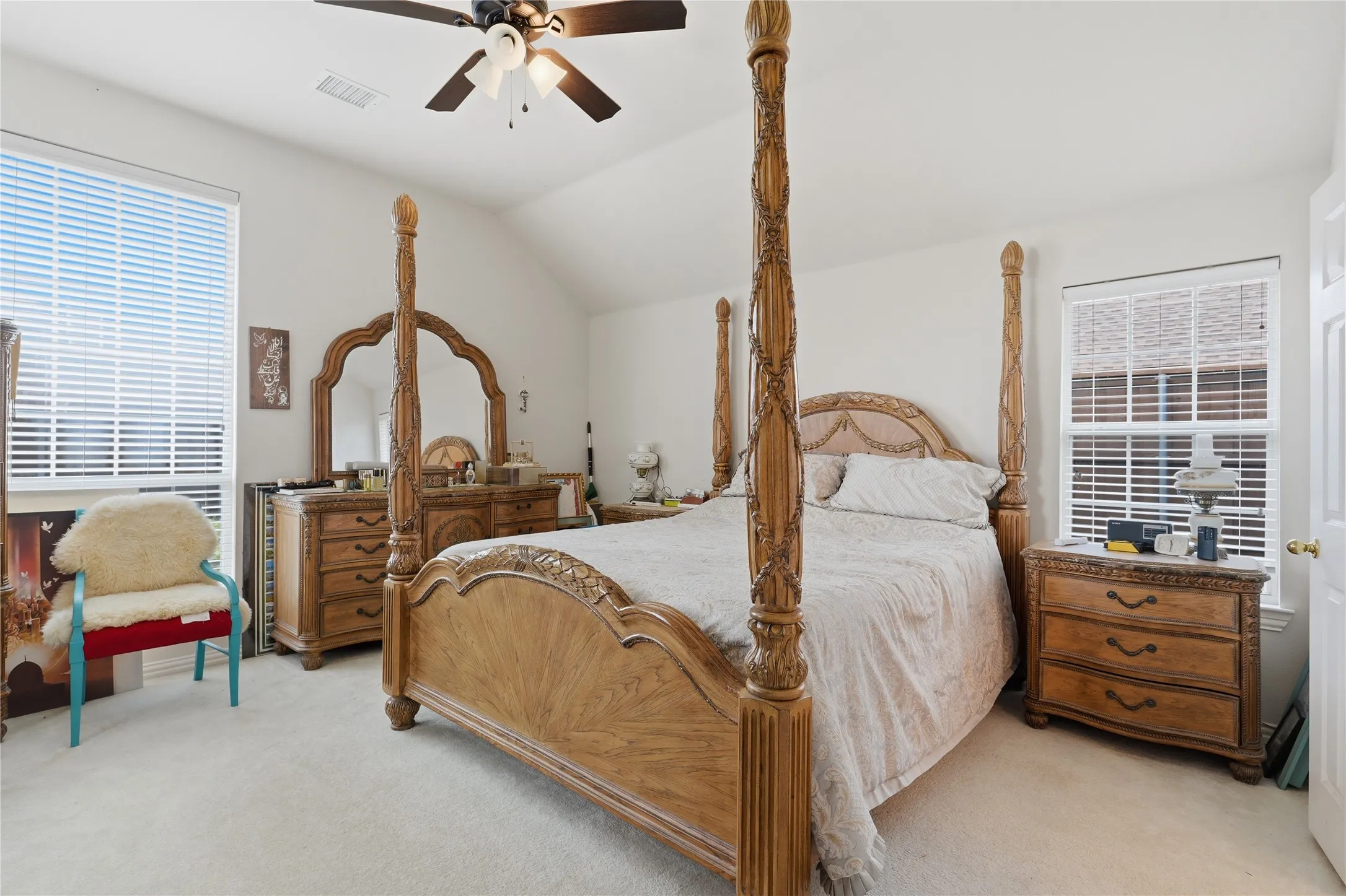 Single Family Residence For Sale in Dallas County , 6809 Westover, Rowlett, Texas 75089, 4 Bedroom, 2 Bathroom, 2 Garage spaces, 2,274 Sqft, built in 2002, mls#21216881, Real Estate Agent in Rowlett, Homes For Sale in Dallas county, Homes For Sale in Rowlett, Realtor in Rowlett Texas, Real Estate Brokerage Independent Realty Texas, Luminita Cordes Realtor