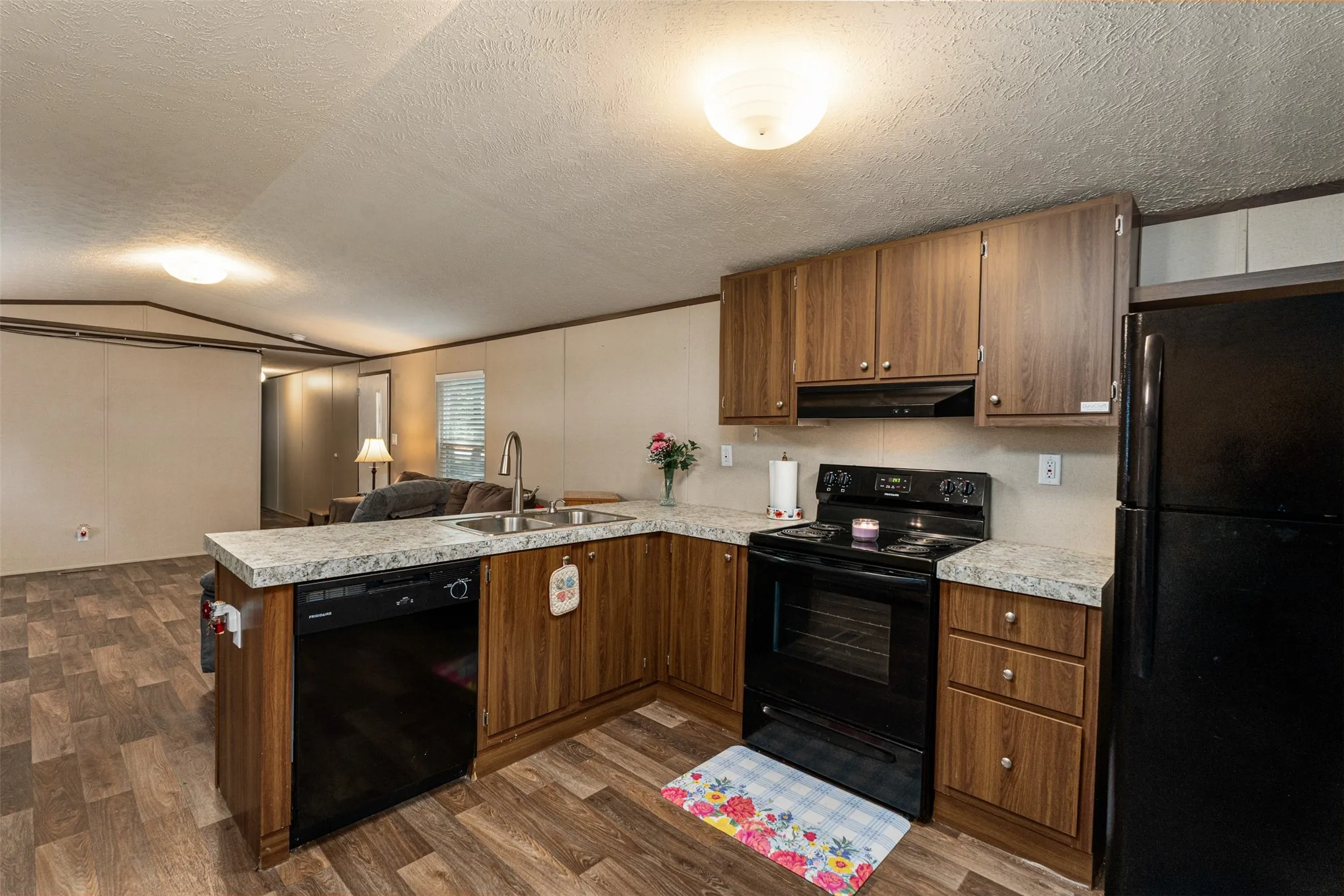 Mobile Home For Sale in Henderson County , 237 Wildwind Street, Gun Barrel City, Texas 75156, 3 Bedrooms, 2 Bathrooms, Garage spaces, 1,064 Sqft, built in 2020, Price $118,000, mls#21216976, Real Estate Agent in Gun Barrel City, Homes For Sale in Henderson county, Homes For Sale in Gun Barrel City, Realtor in Gun Barrel City Texas, Real Estate Brokerage Independent Realty Texas, Luminita Cordes Realtor